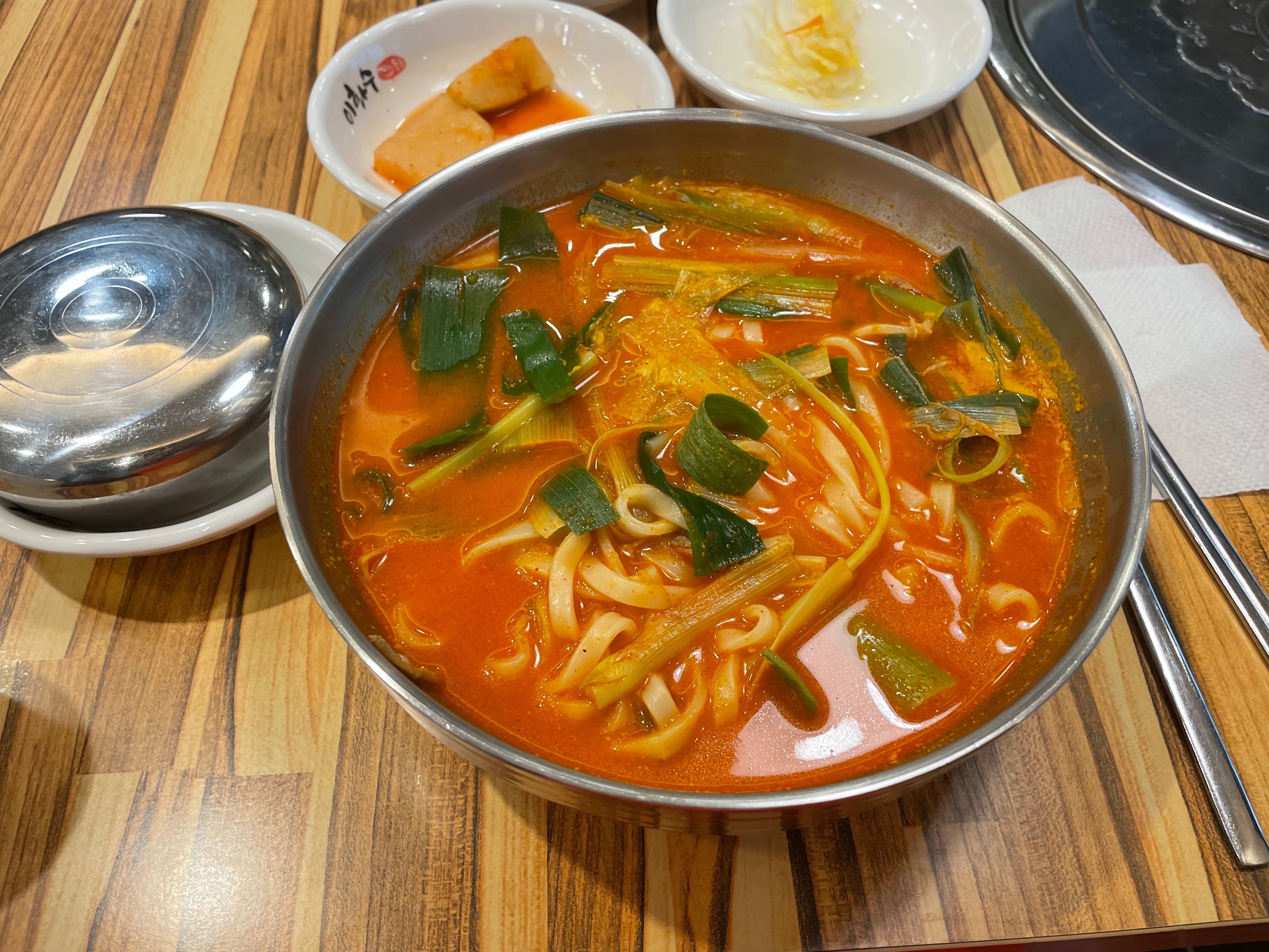  제주시 전통 제주 식당 이화수전통육개장 제주한림점