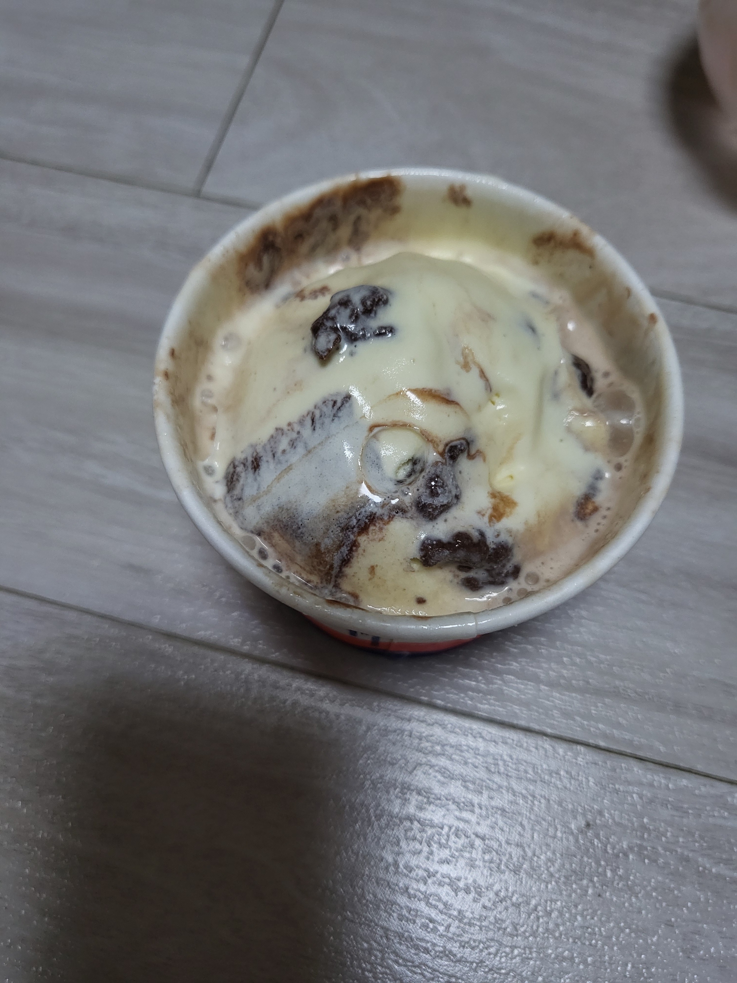 버라이어티팩 사고 싱글레귤러 컵 2개를 추가로 포장했는데요. - 권선동 맛집 배스킨라빈스 수원세류