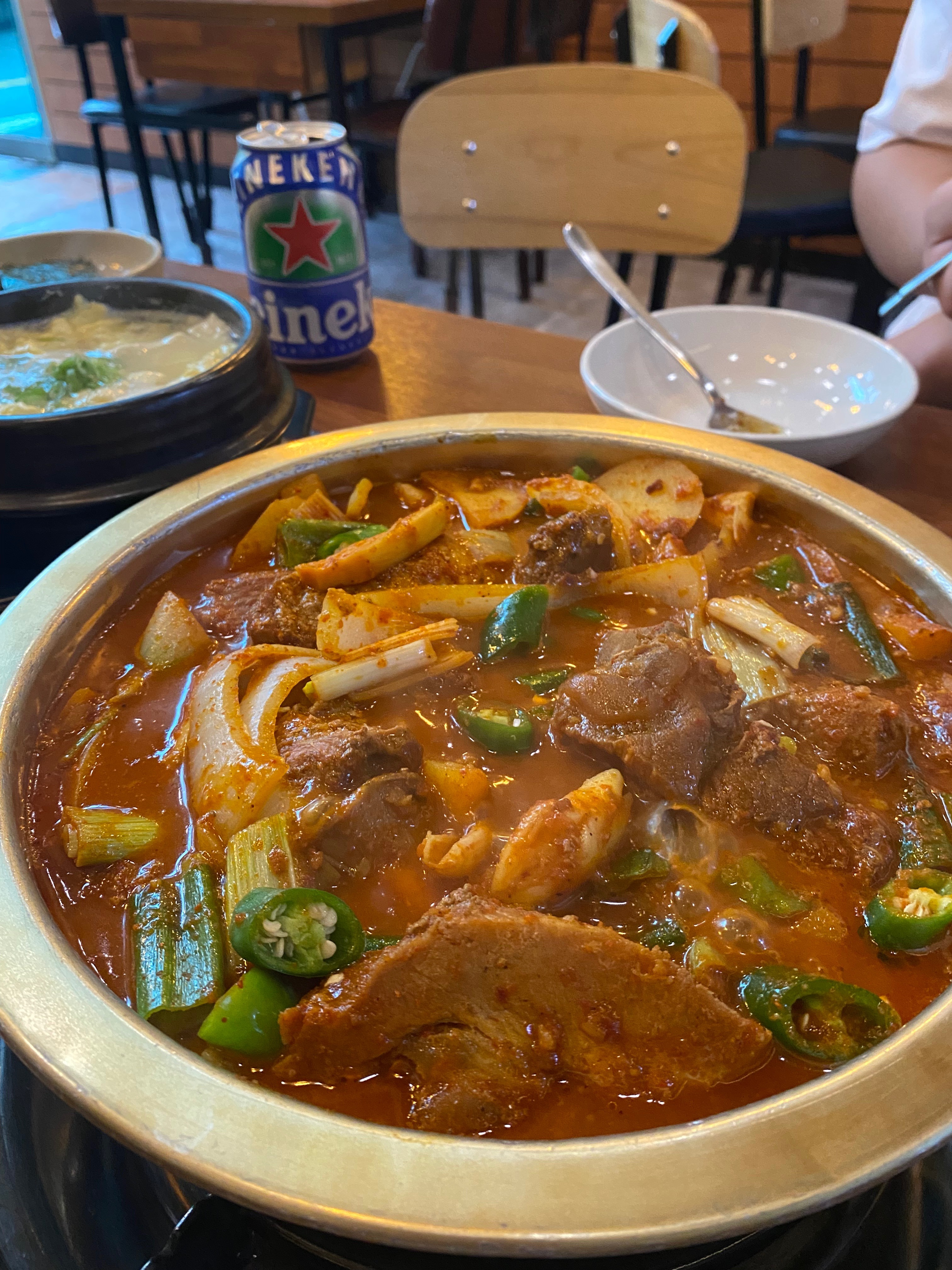 가게가 안쪽에 있어서 몰랐는데 넘 맛있고 - 천호동 맛집 신가네화끈한매운갈비찜