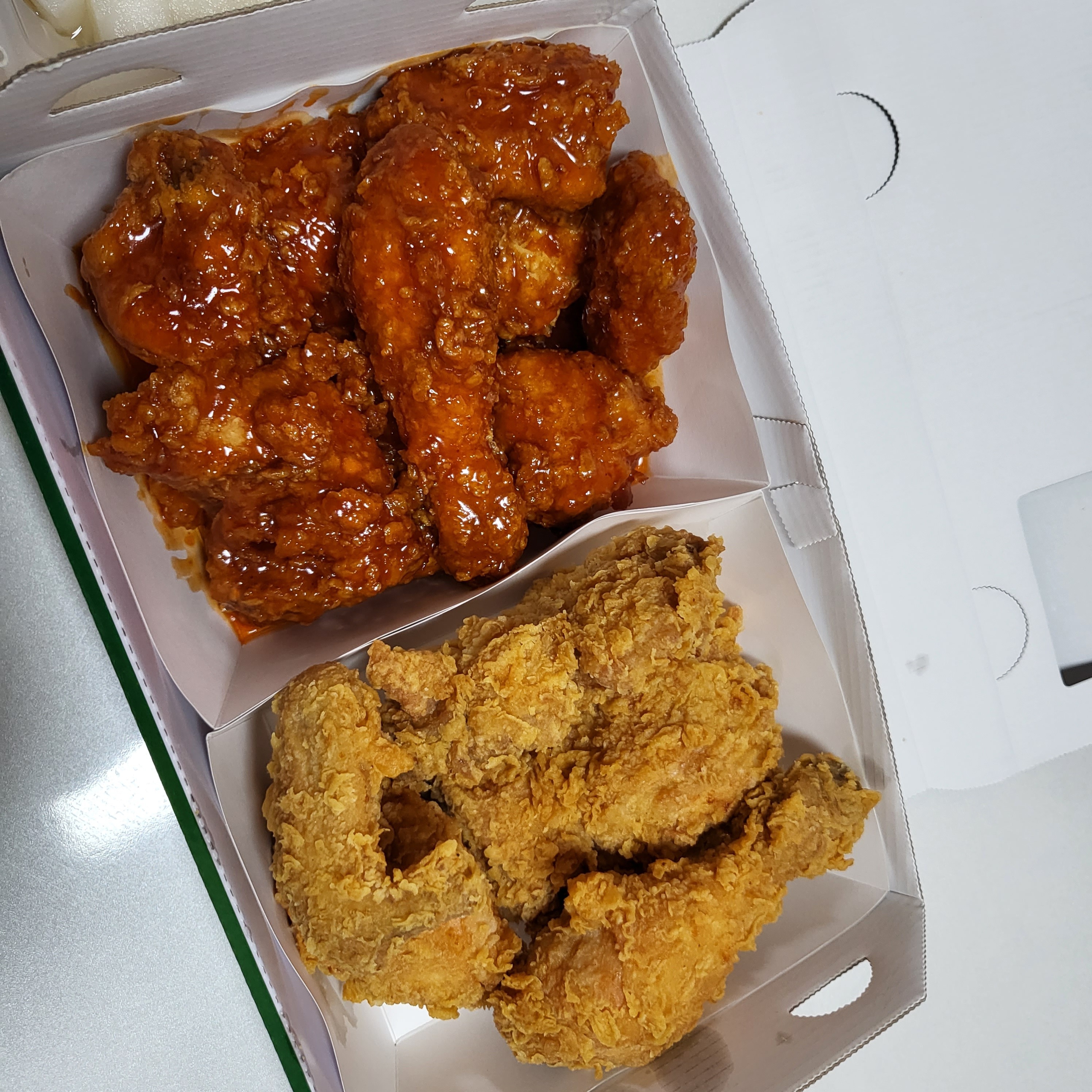 
수리산역식당 BBQ치킨 산본1호점