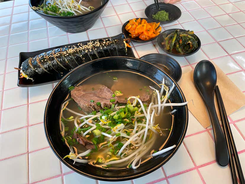 됐어나잘래22님의 노지식당 리뷰