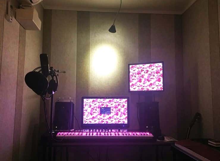 2번째 스튜디오 사진