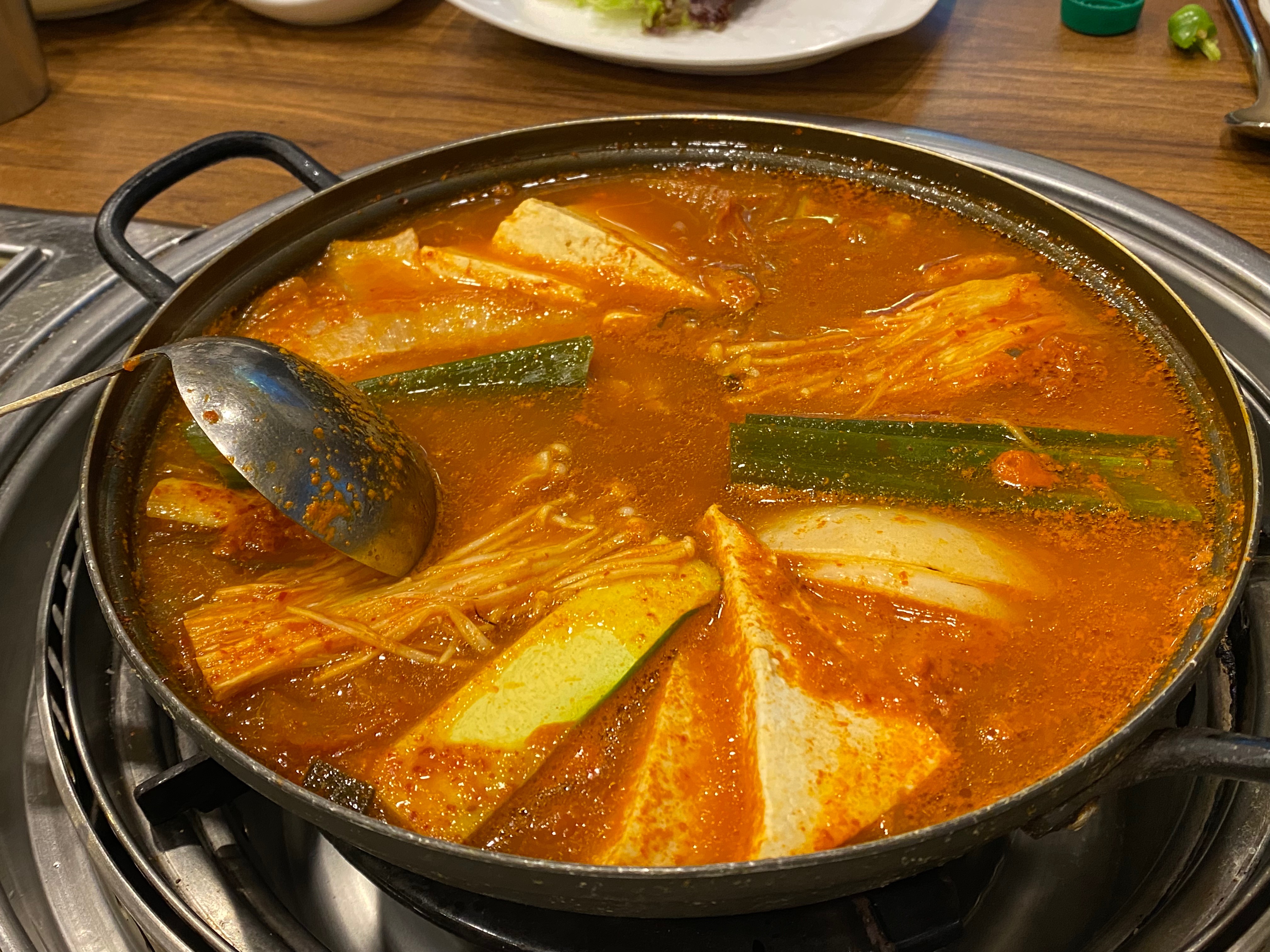 소나무집 이미지