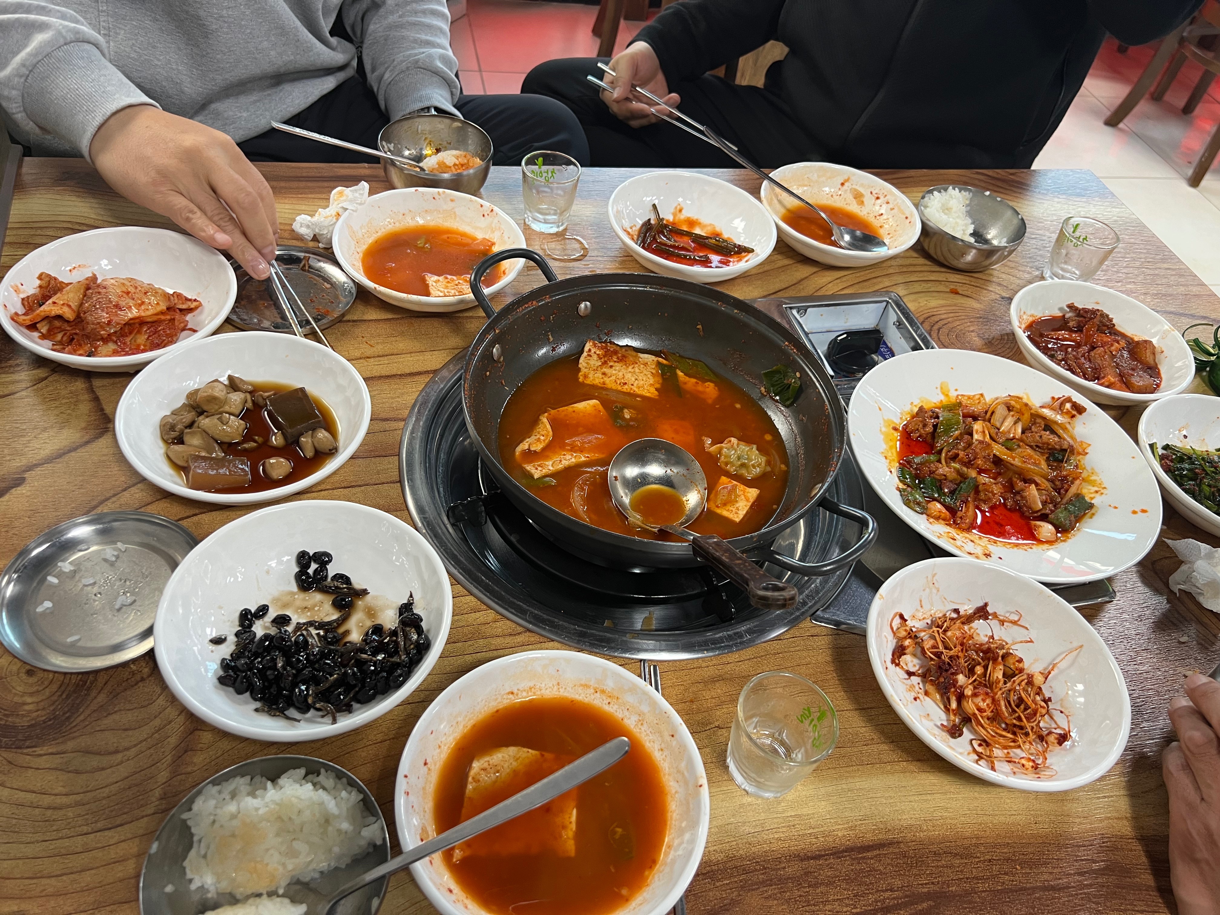 고양한우곰탕 이미지