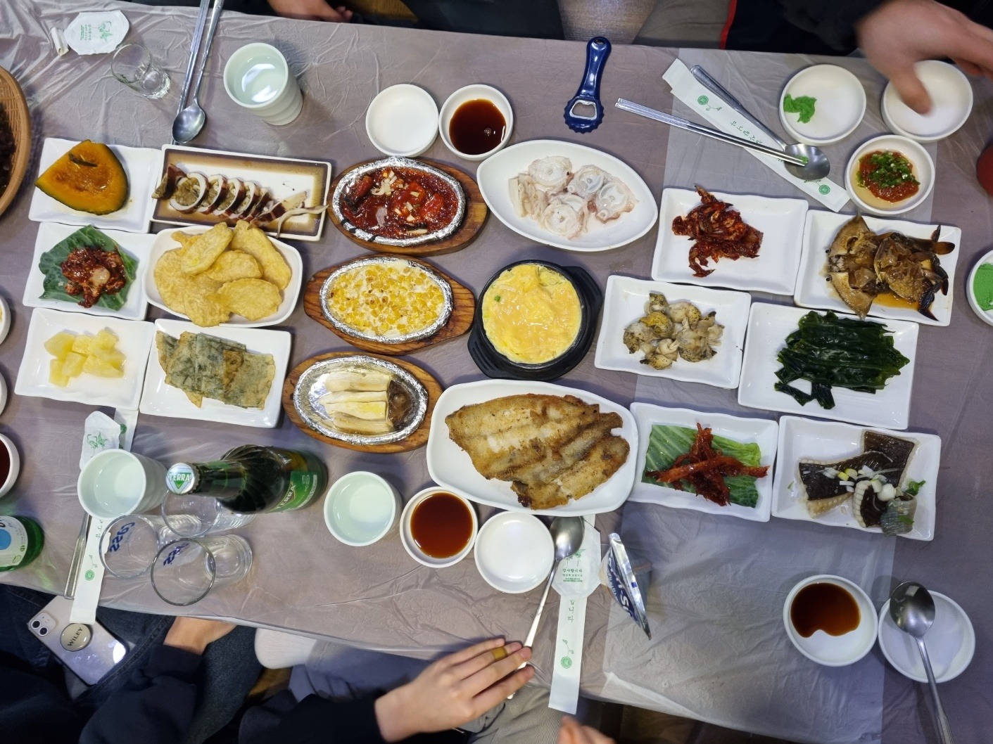 특 모듬회 4인기준 2만원 추가하니까 새꼬시를 듬뿍 주셨네요 - 삼척항 맛집 평남횟집