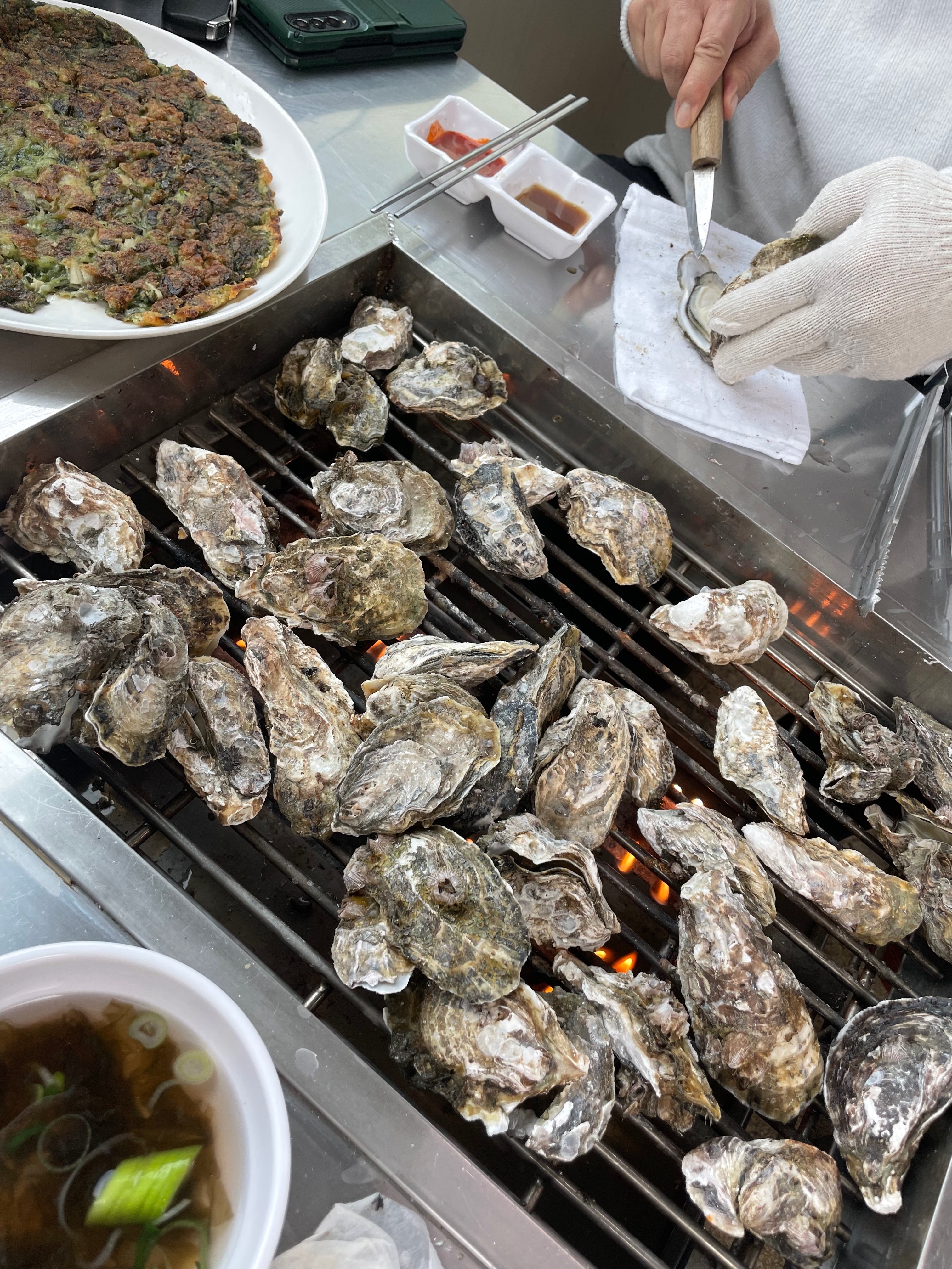 [여수 맛집 1박2일굴구이식당] 직접 가본 로컬 리뷰