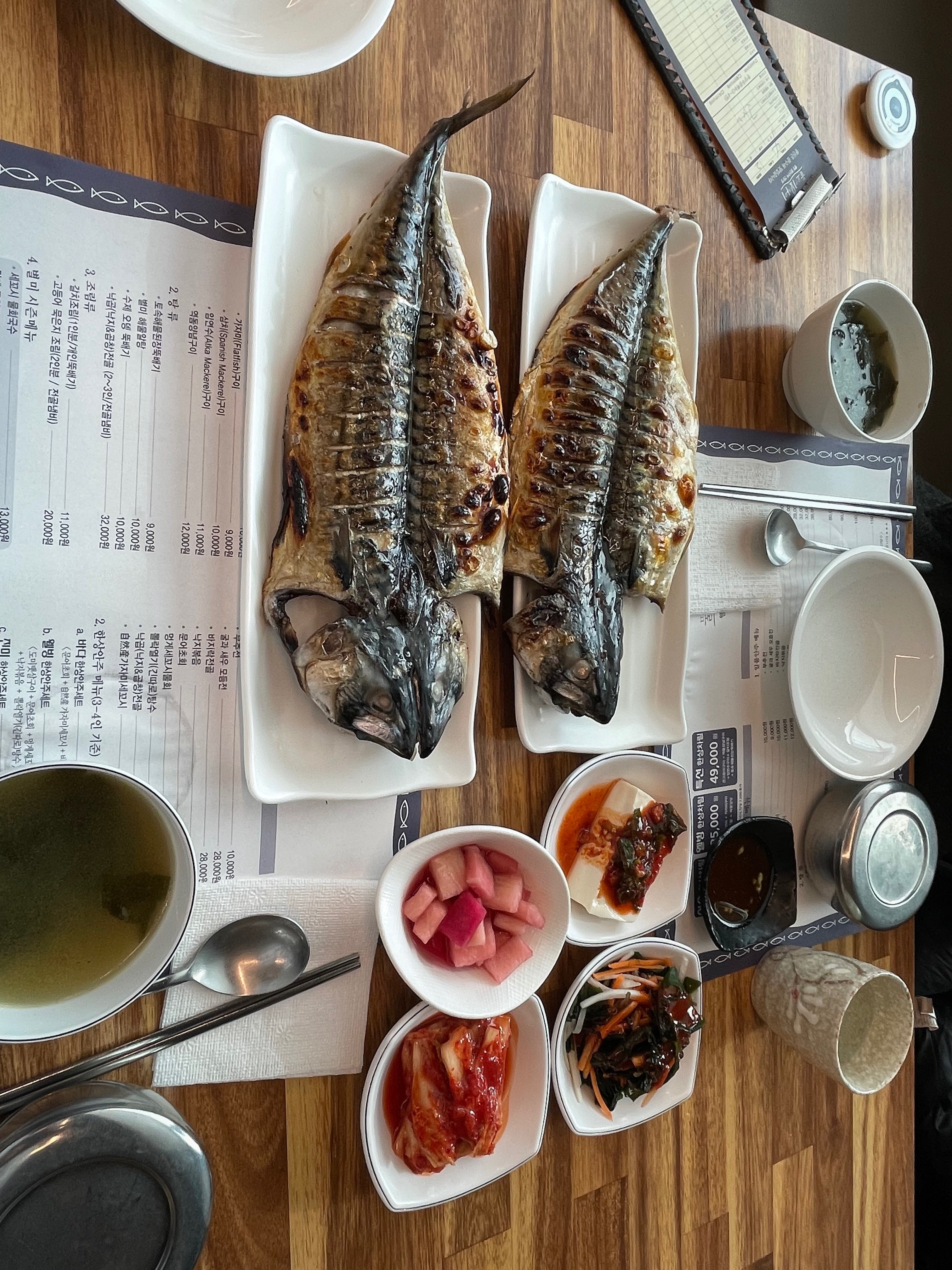 요기 진짜 맛나요 큰 고등어구이라 진짜 진짜 크구 양 많아요! 생선 막고 싶을 때 갑니당!