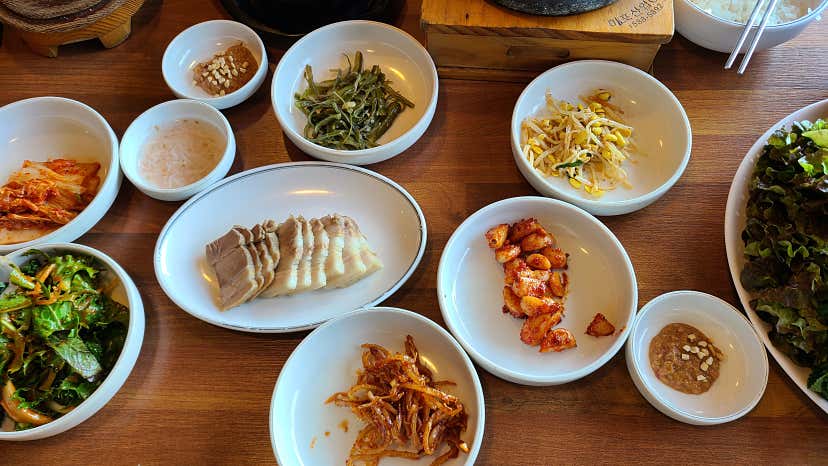 Agamben님의 강촌쌈밥 리뷰