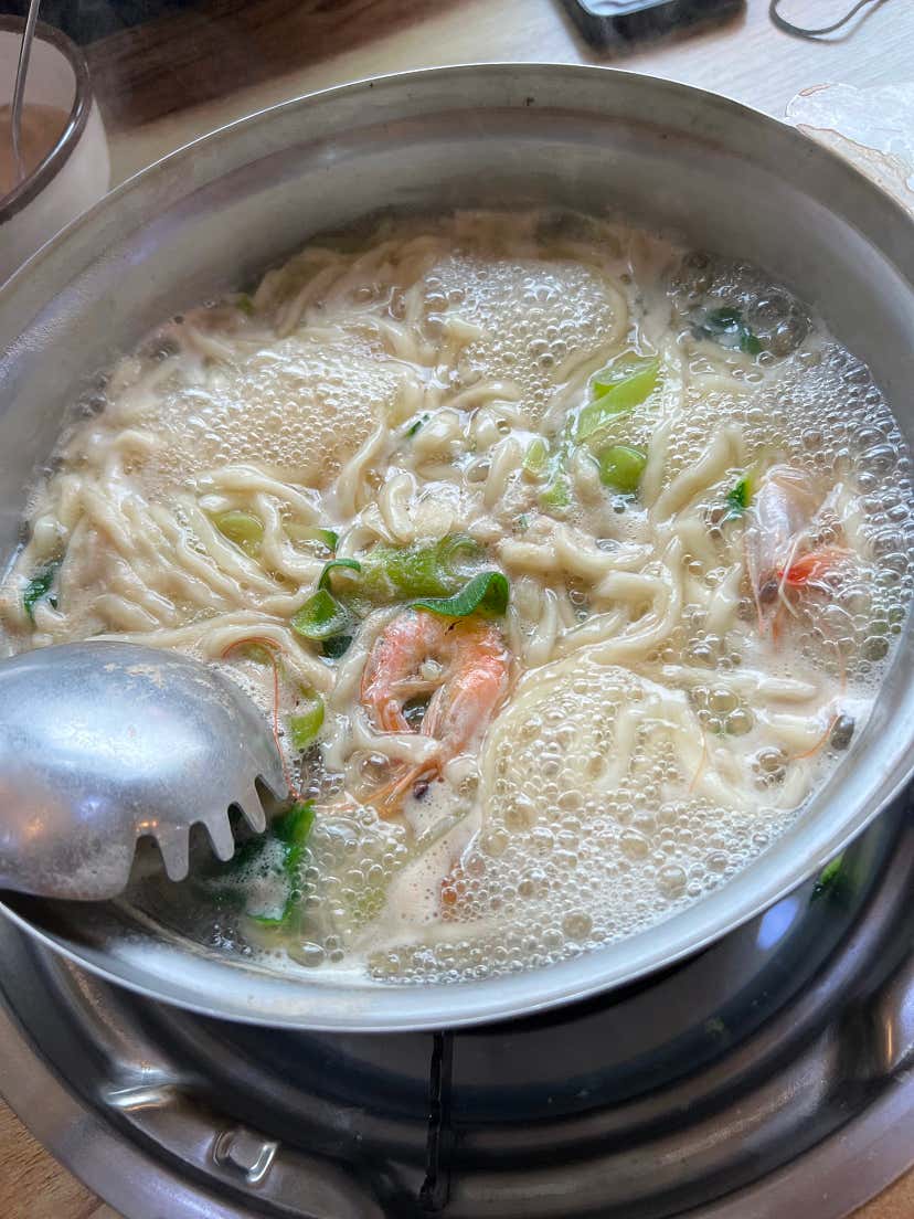 표로롱표롱님의 어머님칼국수 리뷰