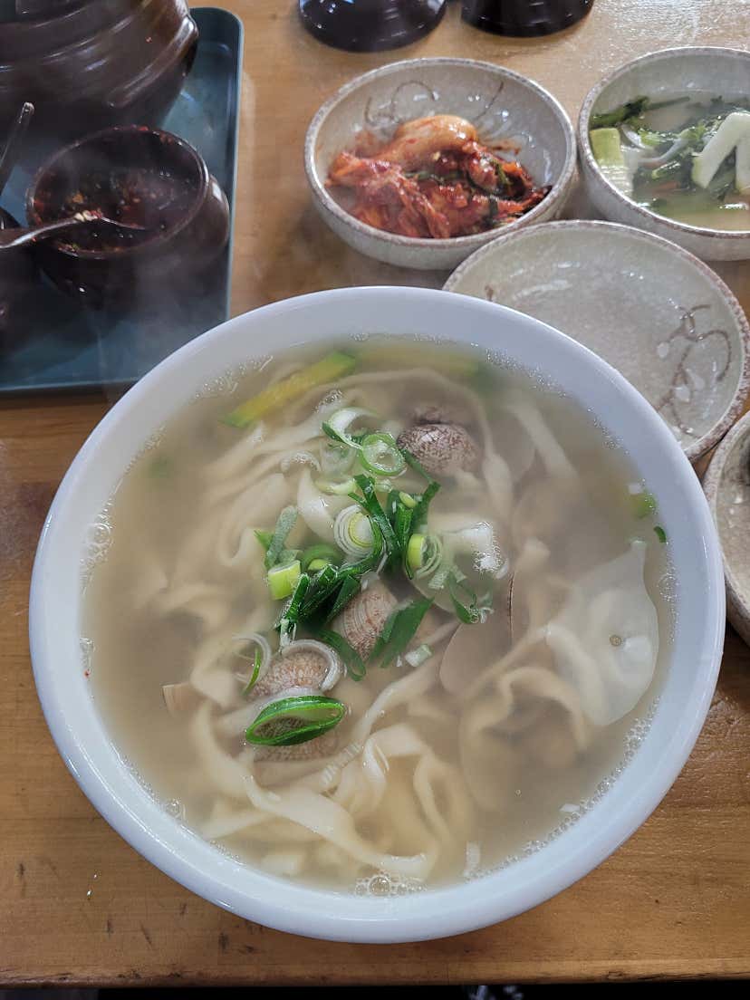 호호호호1님의 남산골보리밥칼국수 리뷰