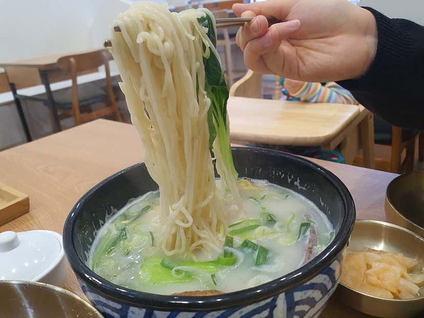 다람쥐3819님의 면집1호 리뷰
