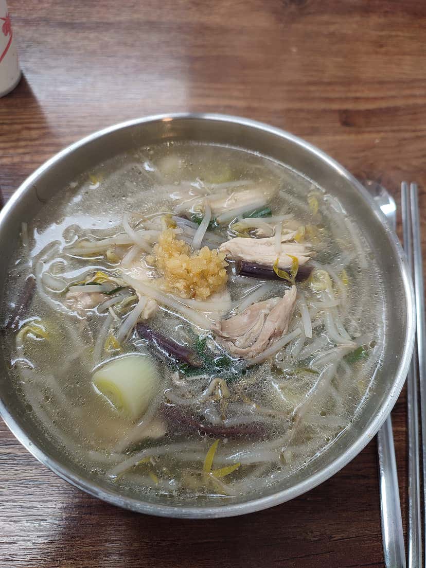 꿀다니님의 백년닭개장 리뷰