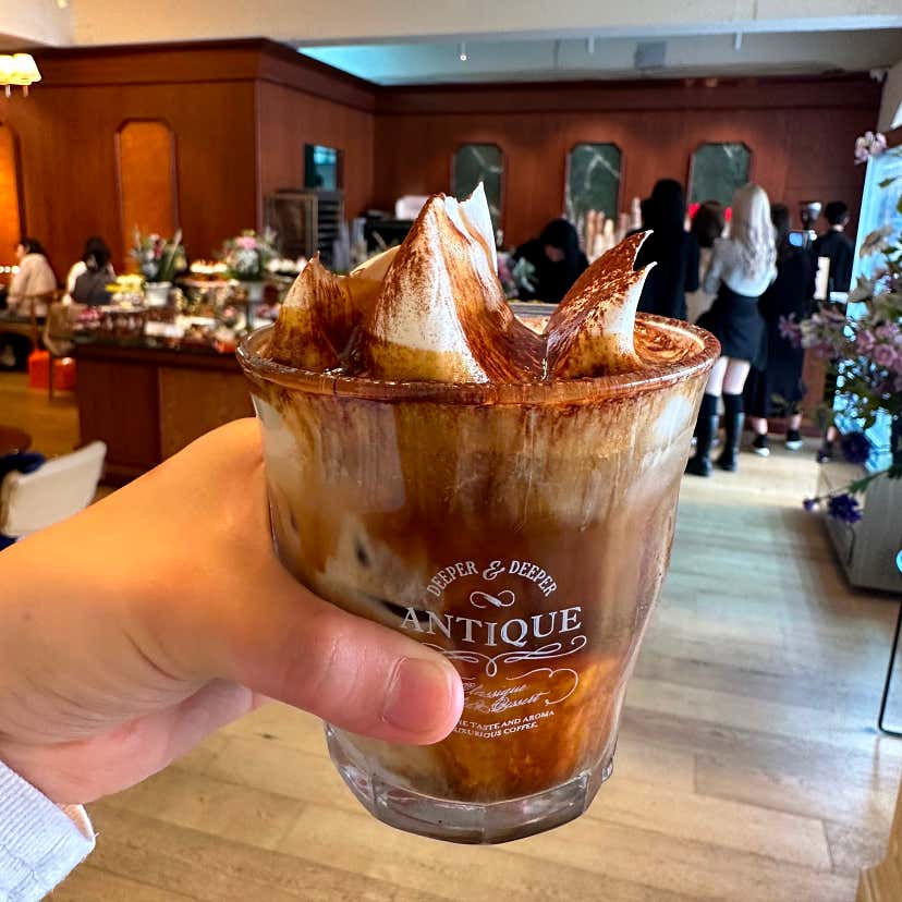 l921님의 앤티크커피 연남점 리뷰
