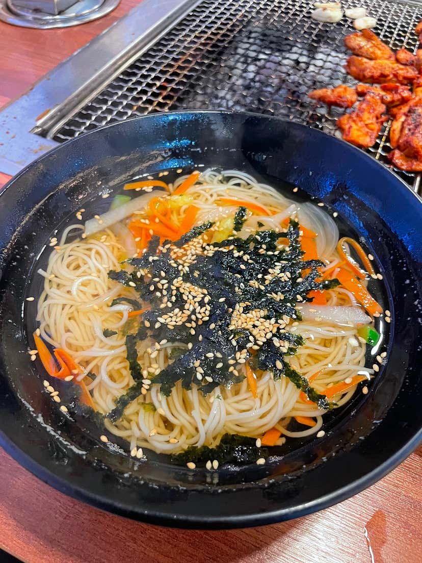 레오와 톨님의 선수산임진강민물장어 리뷰