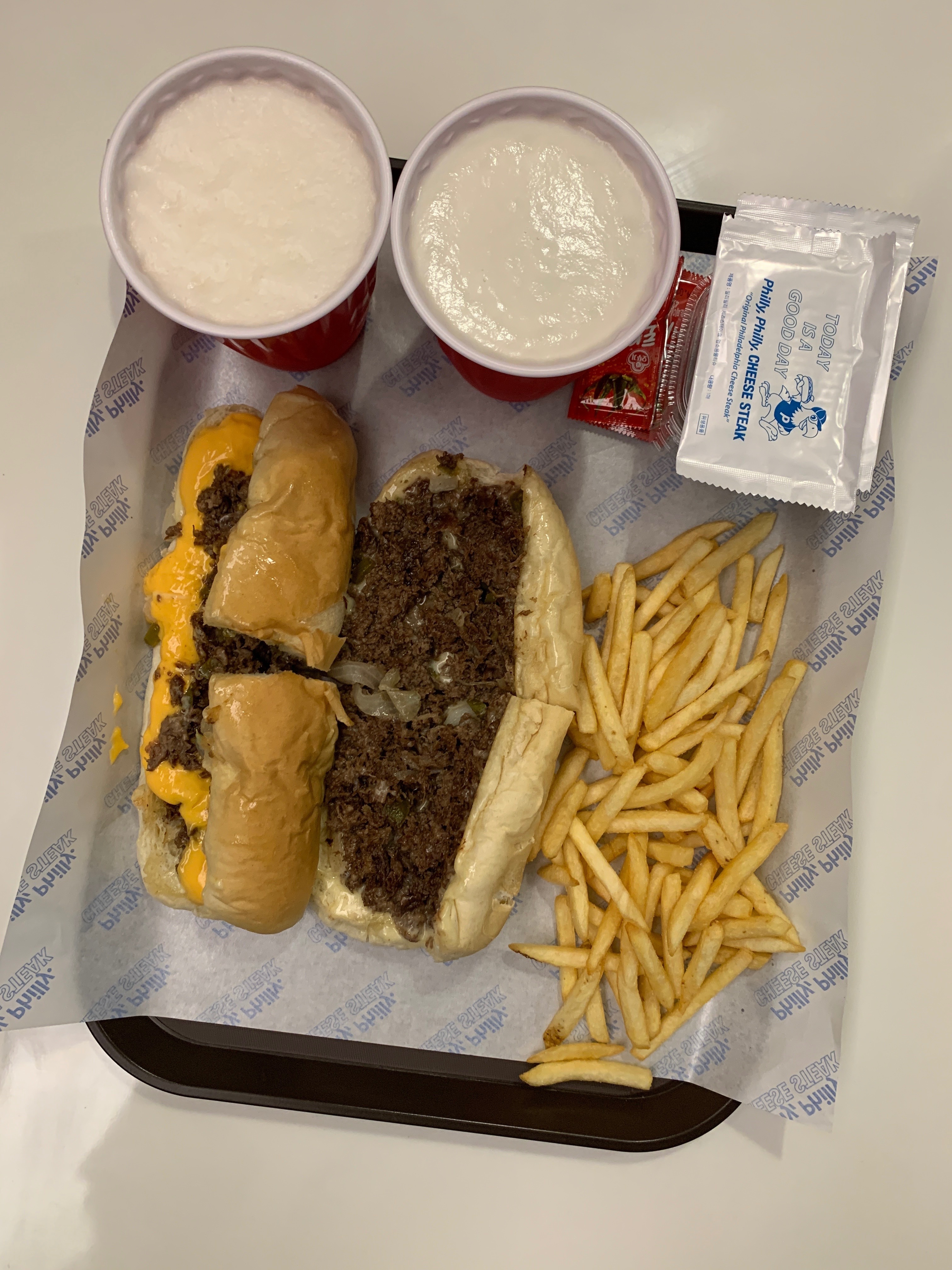 [경리단길 맛집 필리필리] 직접 가본 로컬 리뷰