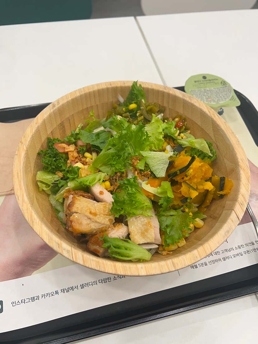 YuYm님의 샐러디 신설동점 리뷰