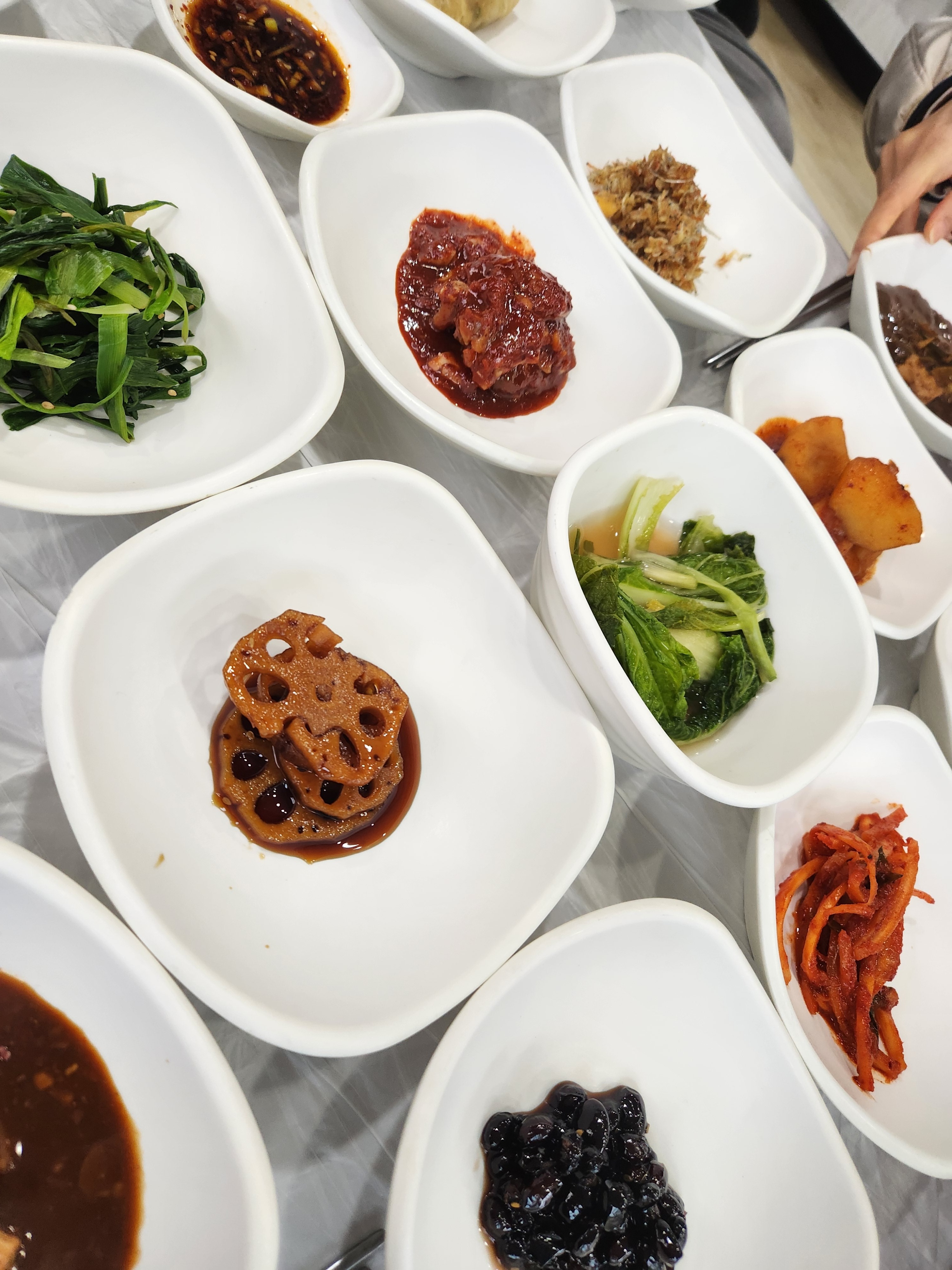 먹음직스럽게 보이는 제육볶음