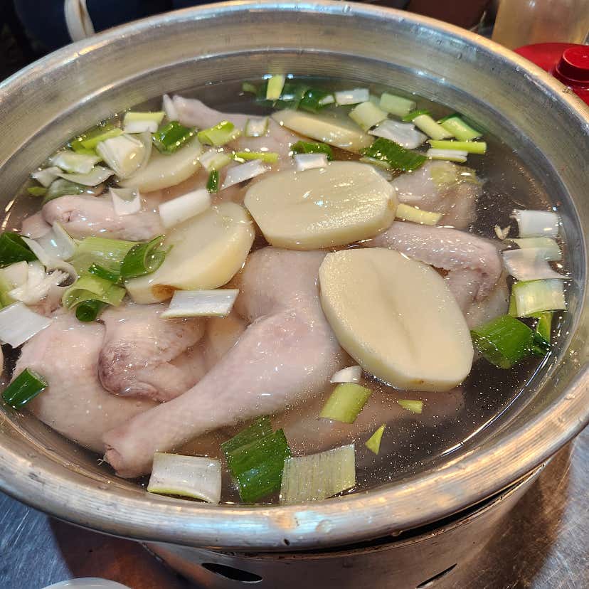 멍끼쓰님의 명동닭한마리 본점 리뷰