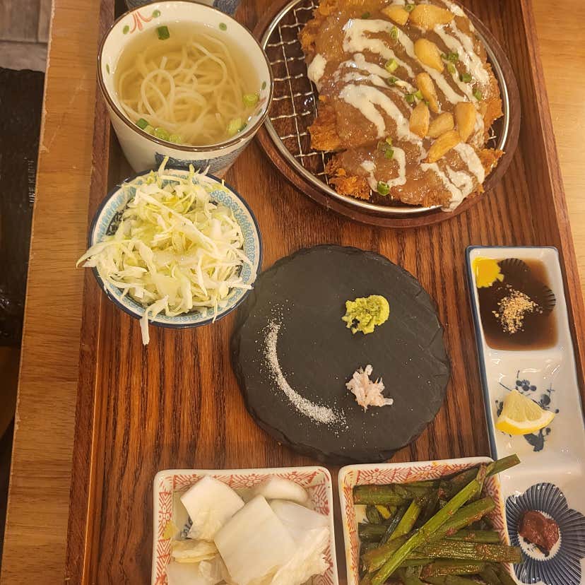 ajoujang님의 경양카츠 부평점 리뷰