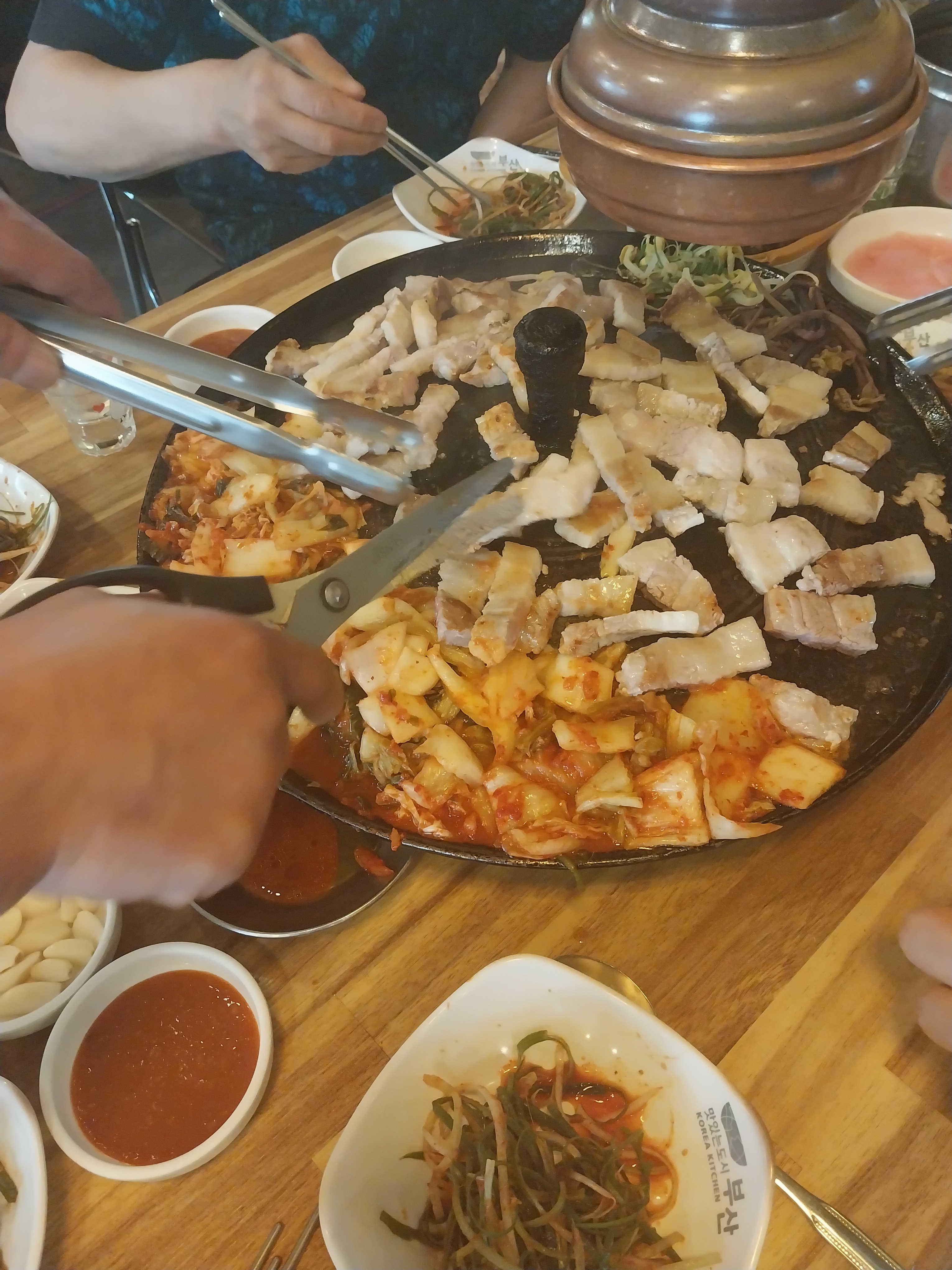통영에서 가족여행으로 송정에 왔는데 - 송정 맛집 해성식육점