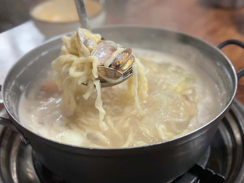 땡그리1187님의 홍두깨칼국수 리뷰