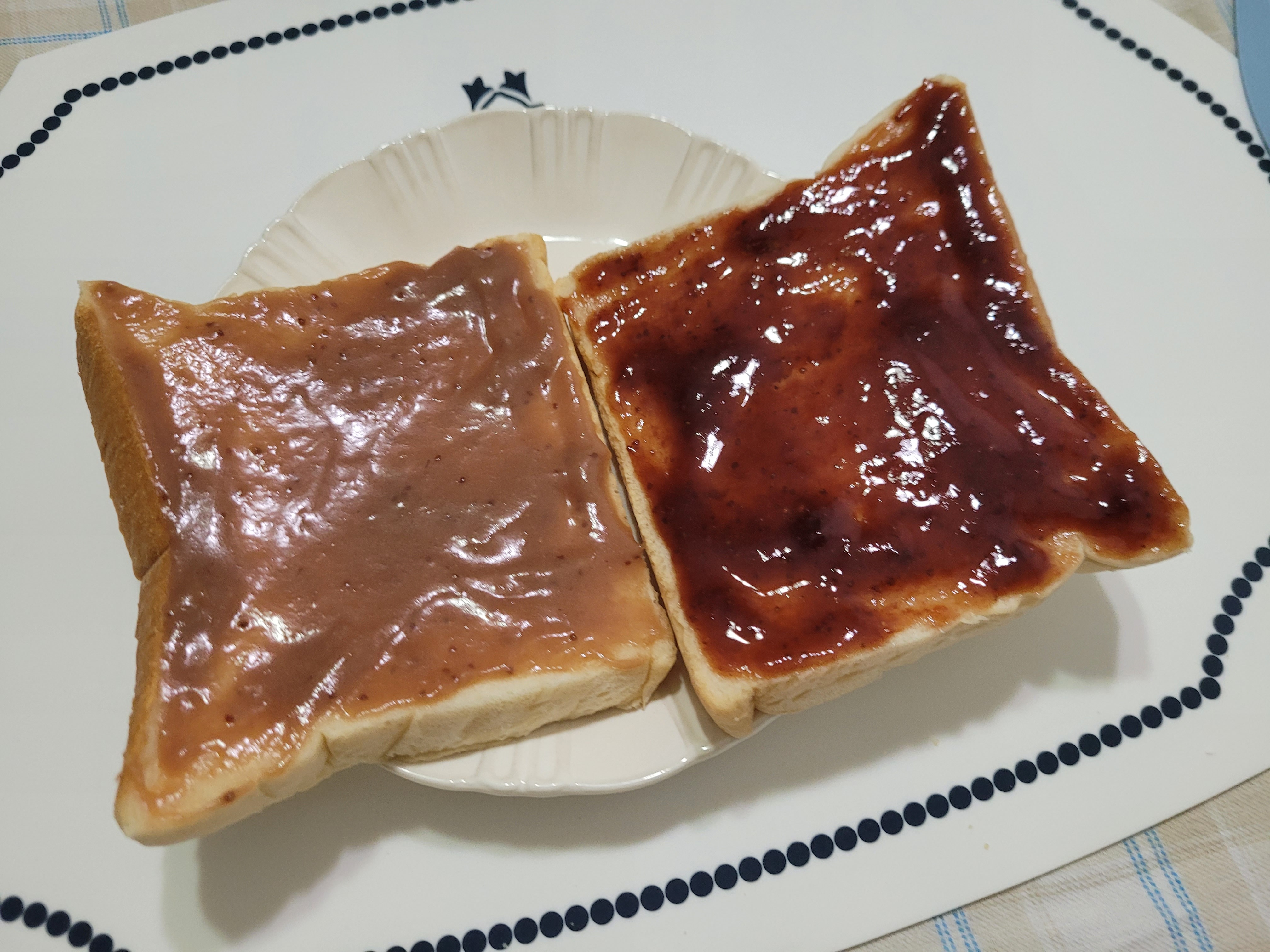 컬리에서 먹어보고 맛있어서 종종 사먹었는데 정자에도 있다니!!! 멀지만 일부러 가서 사옵니