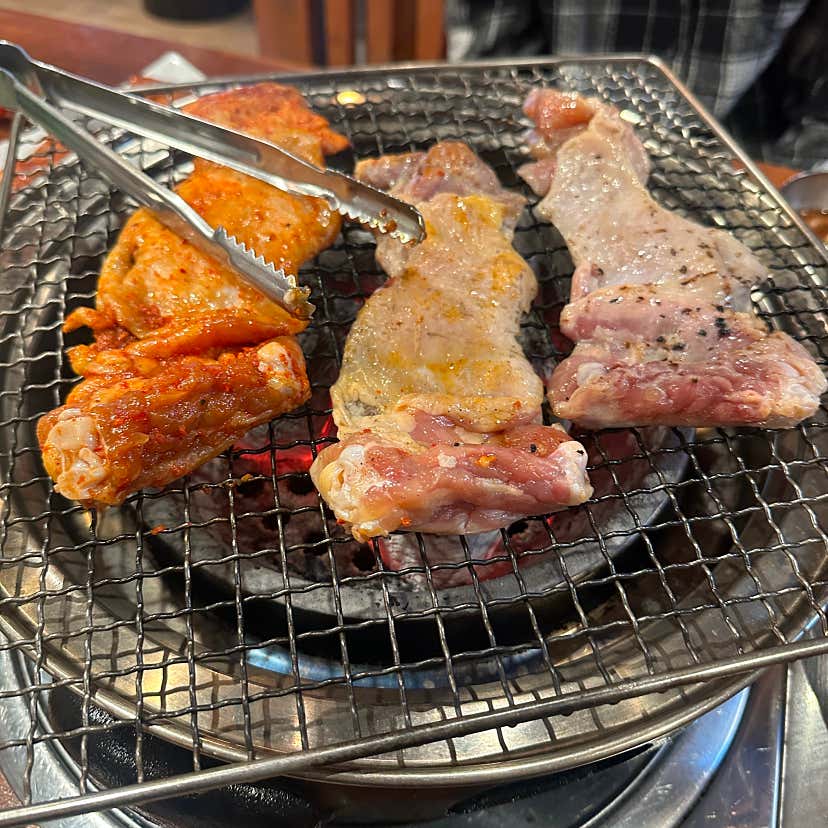 혀니혀닝님의 숯닭 리뷰