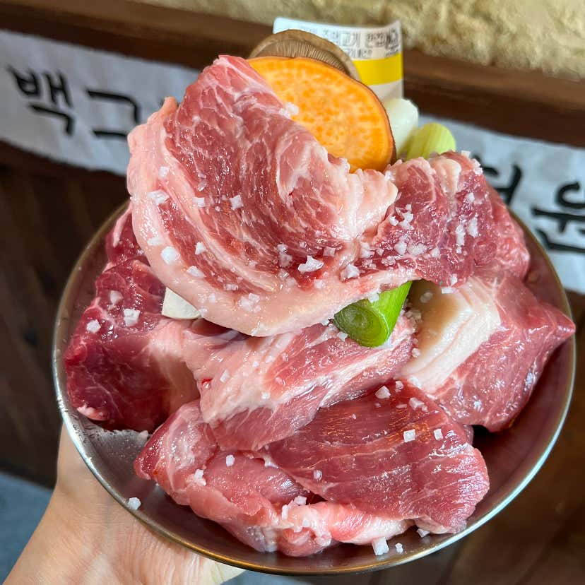 먹끼무님의 뭉텅 홍대점 리뷰