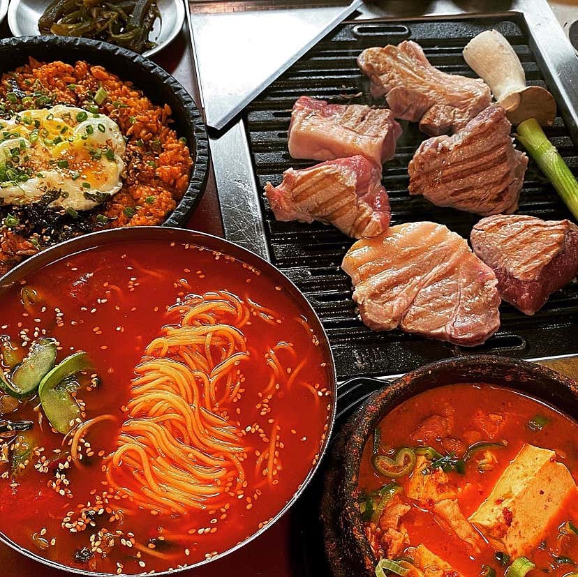 먹끼무님의 뭉텅 홍대점 리뷰