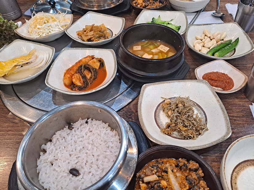 뚠자보물들20님의 시골쌈밥 리뷰