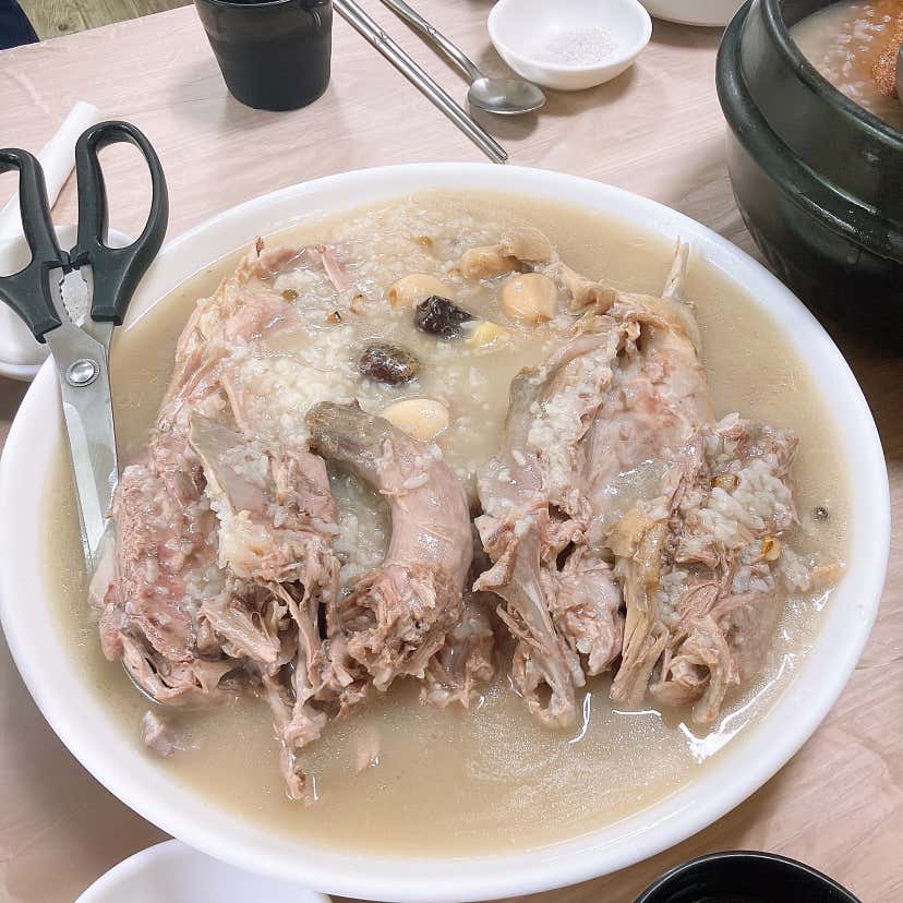 엔돌핀183님의 산촌누룽지백숙 솔모로cc 자유cc 리뷰