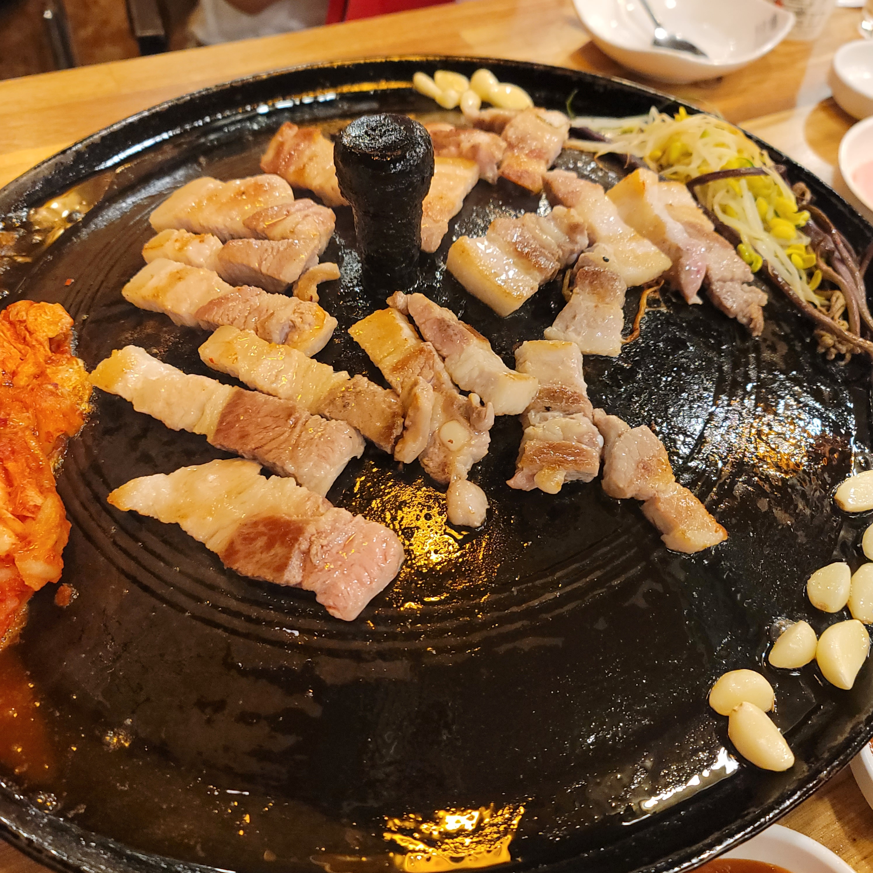 주변에서 추천받아서 기대반 걱정반으로 갔는데 - 송정 맛집 해성식육점