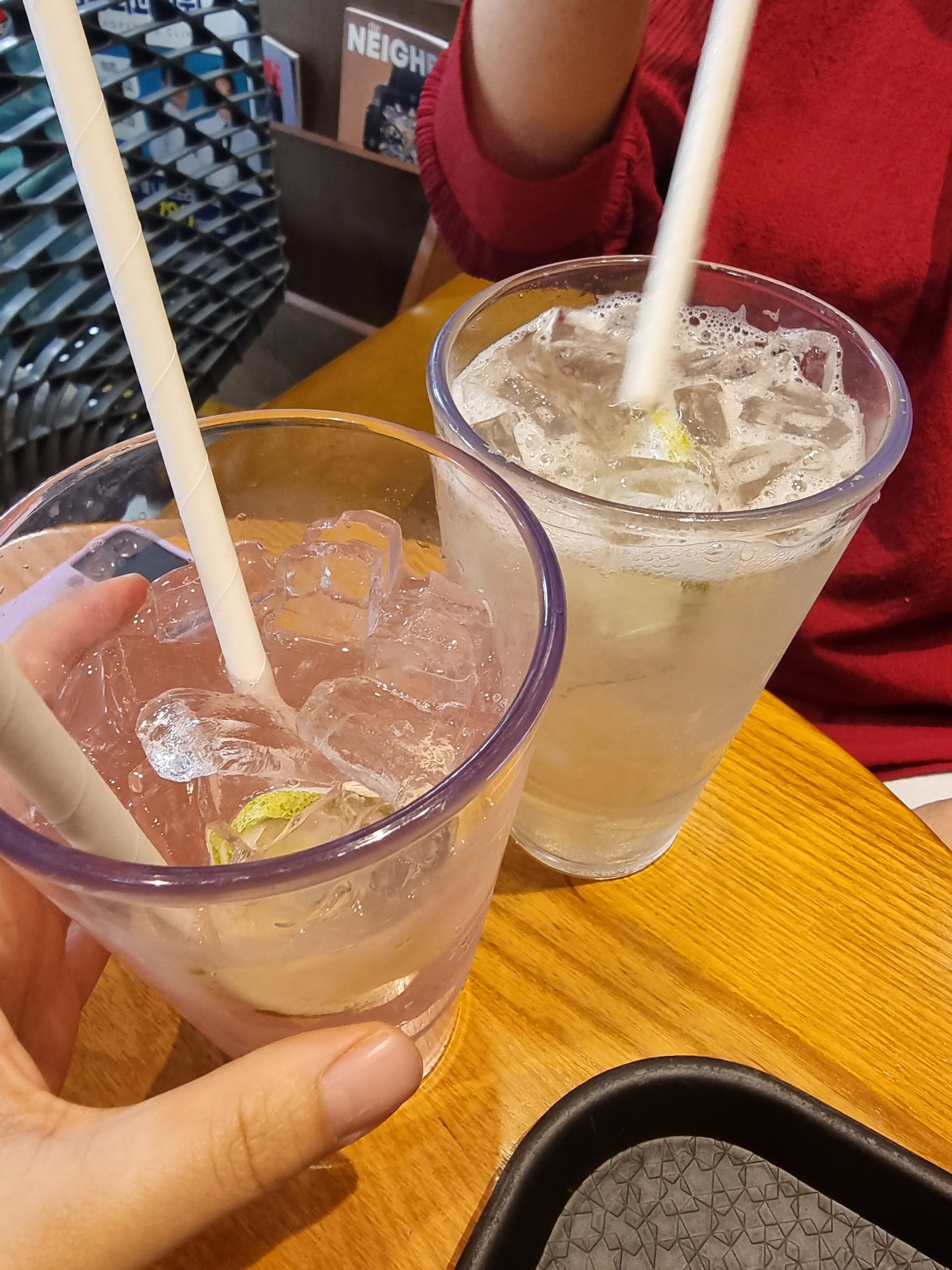 쇼핑후 시원하게 피지오 한잔씩!!!👍👍👍 - 권선동 맛집 스타벅스 수원이마트점