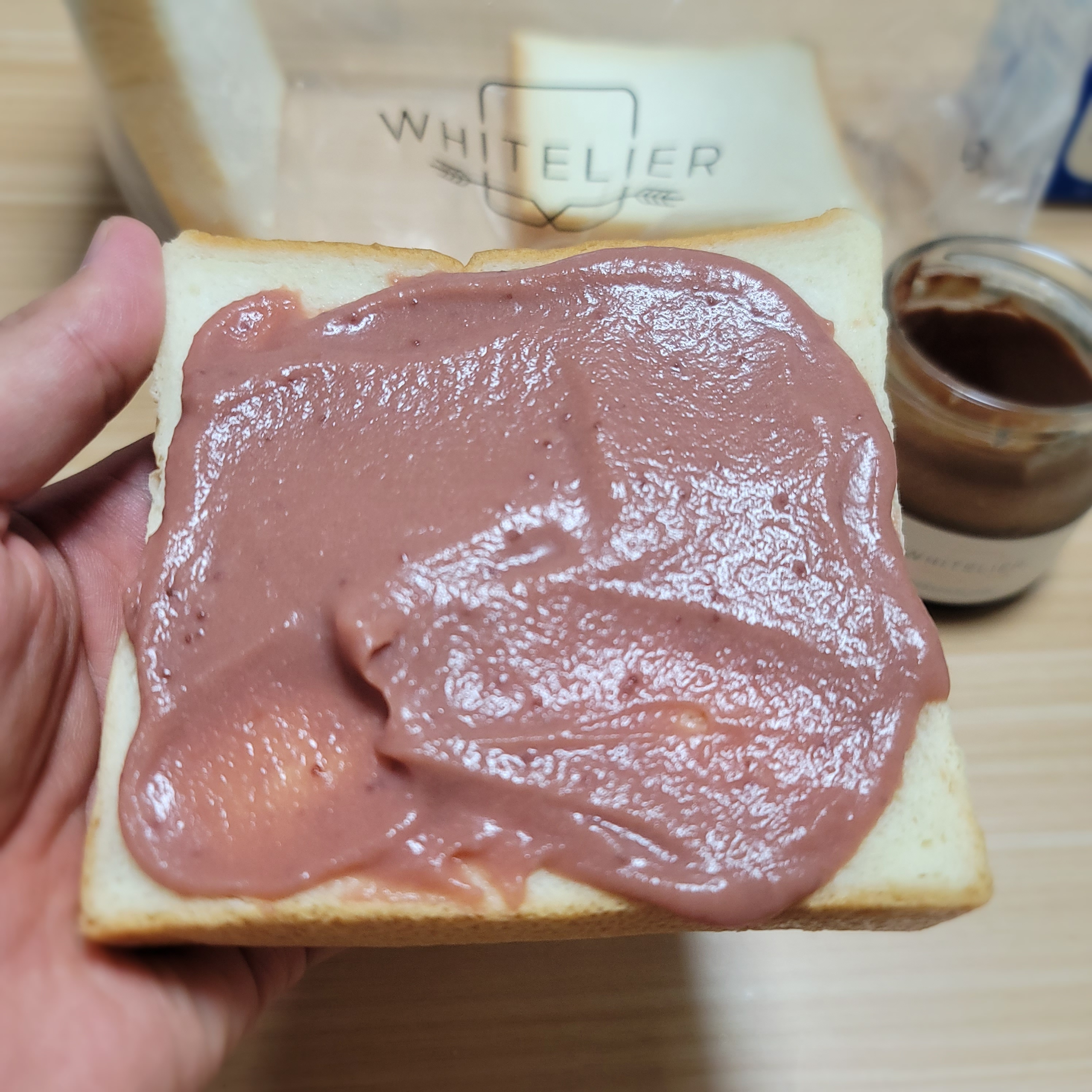 생식빵 최근들어 먹기 시작했는데 너무 맛있는데요??😋😋 토스트를 만들어 먹어도 맛있겠지만