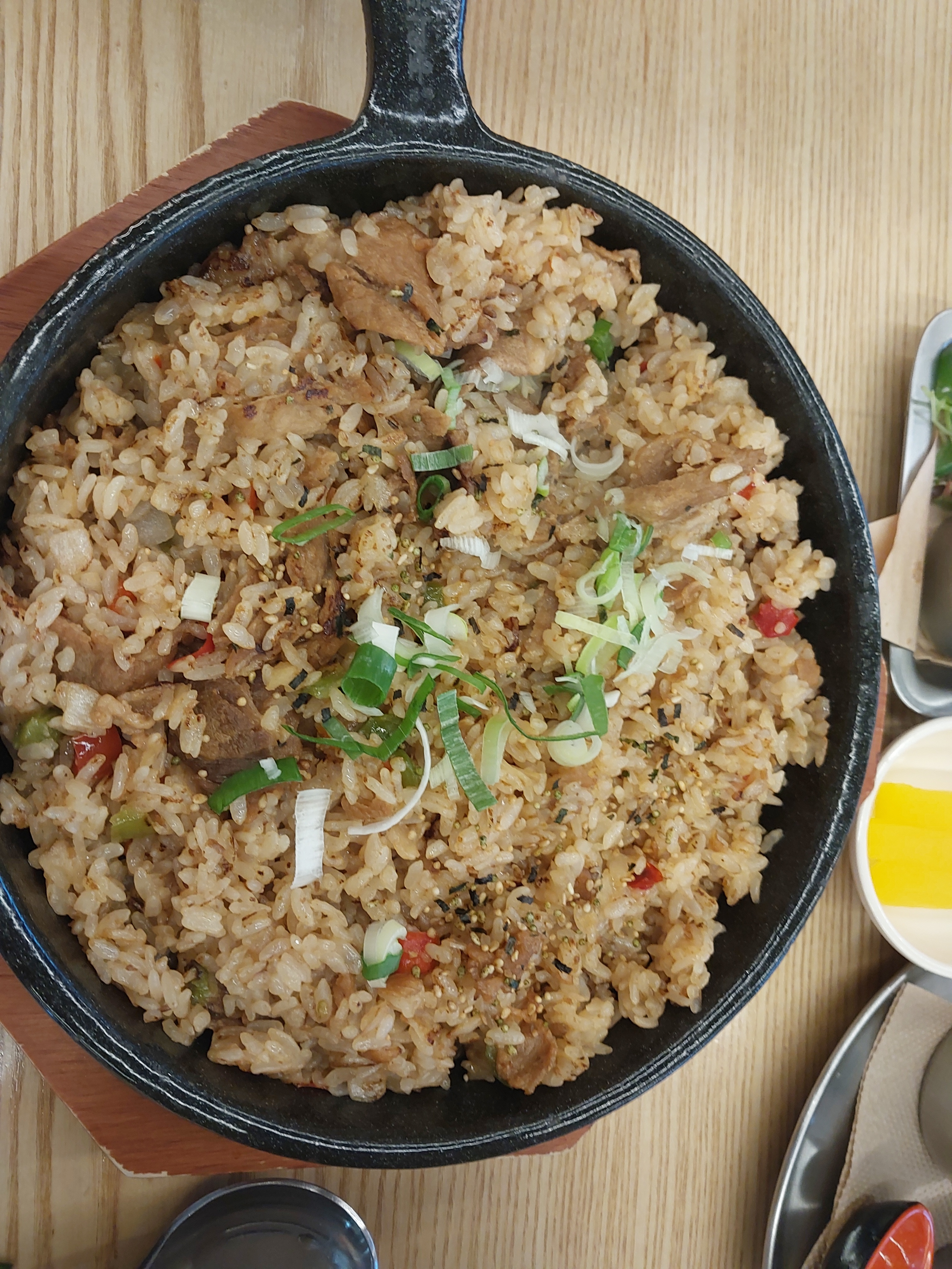 돈가스집인데 불고기볶음밥도 맛있네요 - 내포 맛집 홍익돈까스 홍성내포점