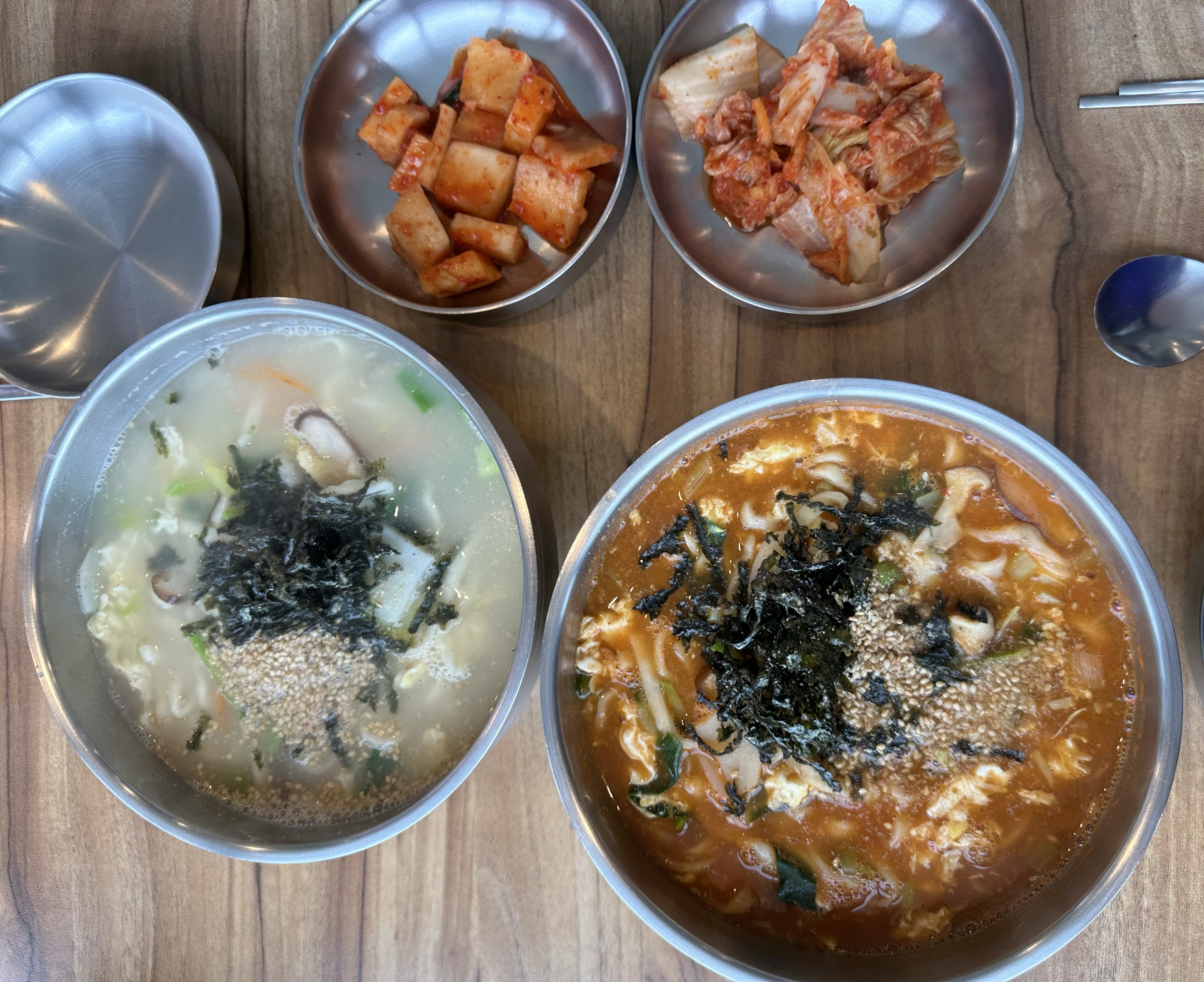 강릉 여행와서 우연히 발견한 칼국집 - 경포대 맛집 경포칼국수