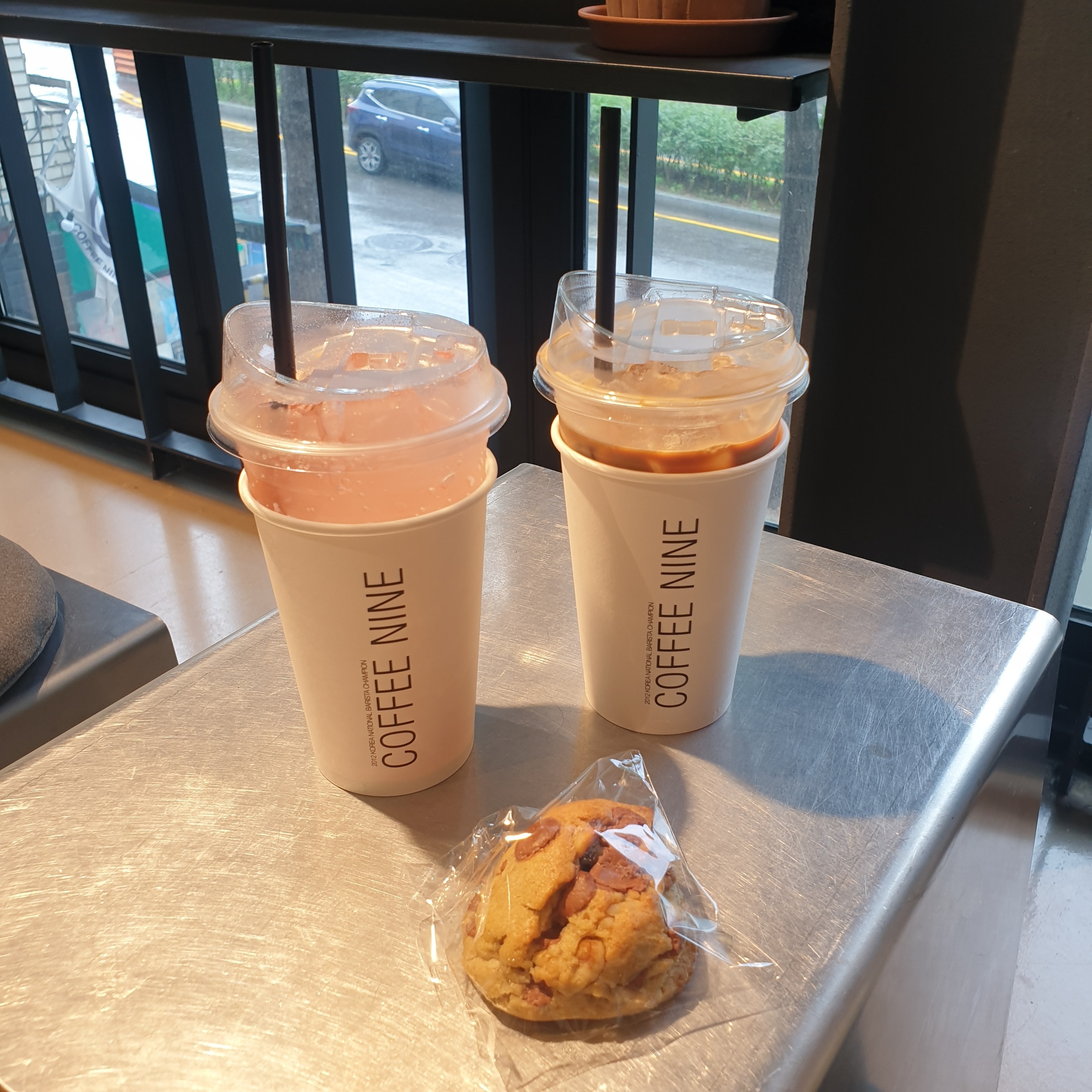 [경리단길 맛집 커피나인 이태원] 직접 가본 로컬 리뷰
