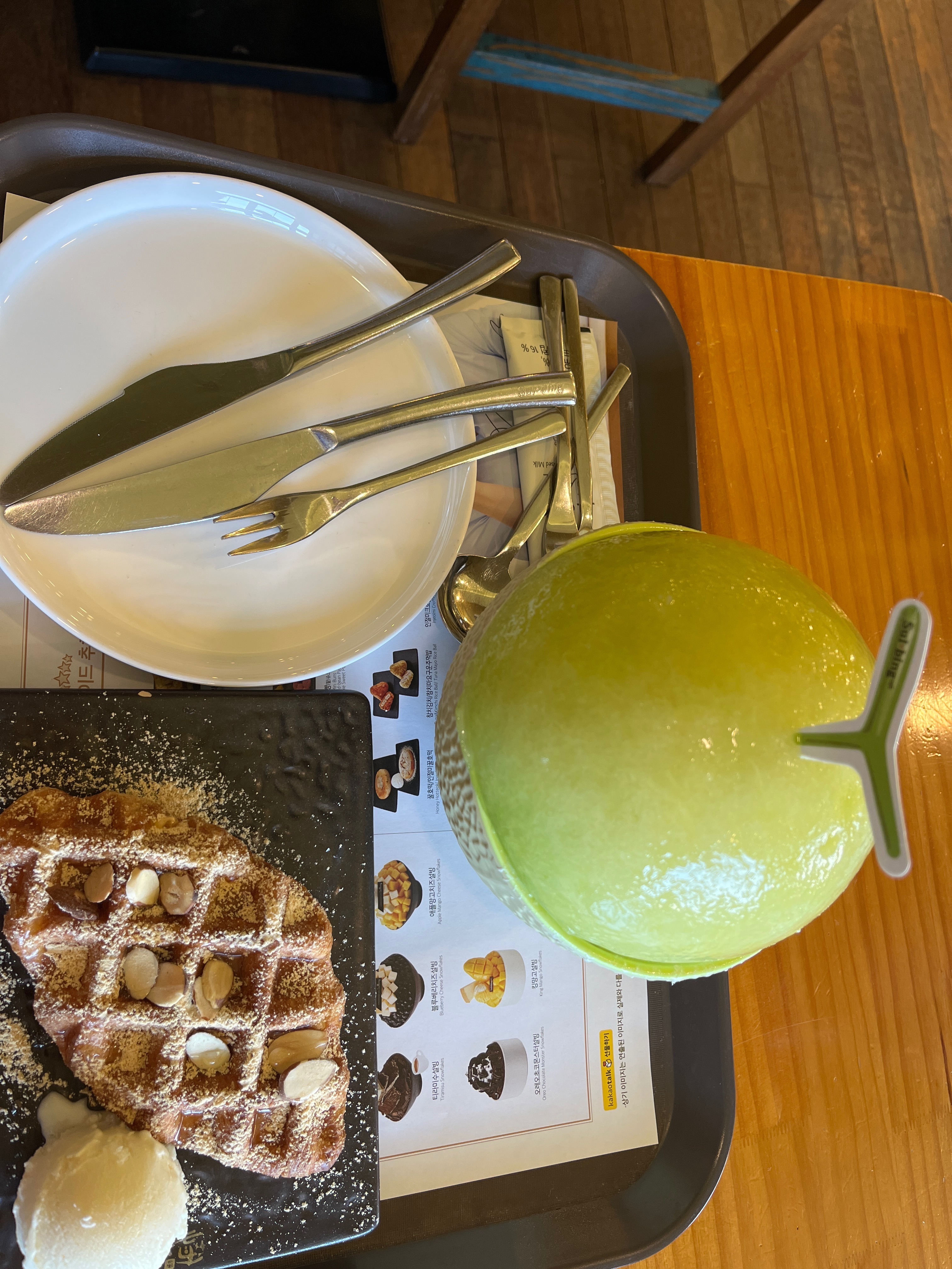 생쿠 쓸 작정으러 엄선해서 찾아간 설빙 - 송정 맛집 설빙 부산송정점