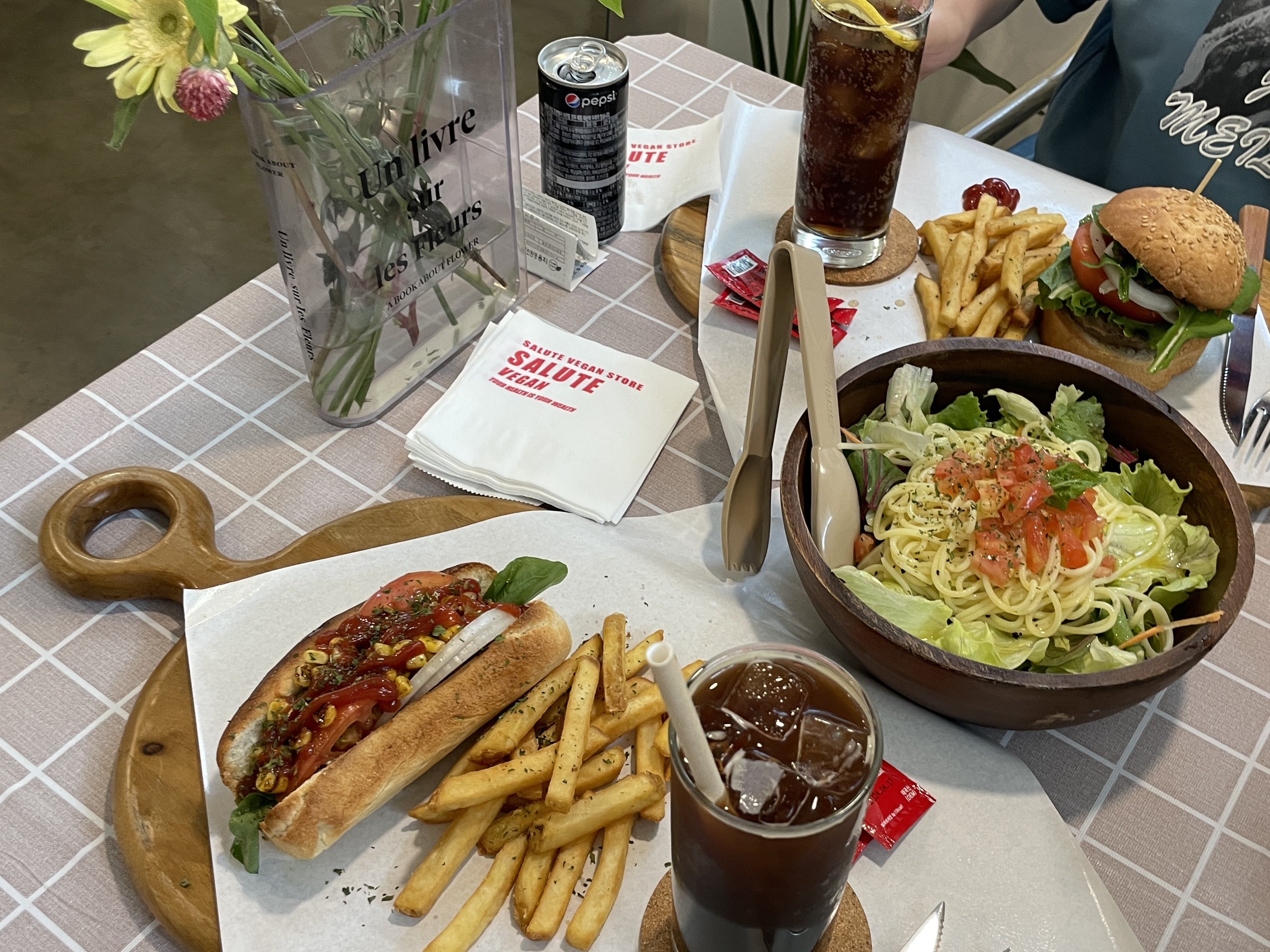  한국 서울 석계역 주변 비건 디저트 카페 쌀루떼