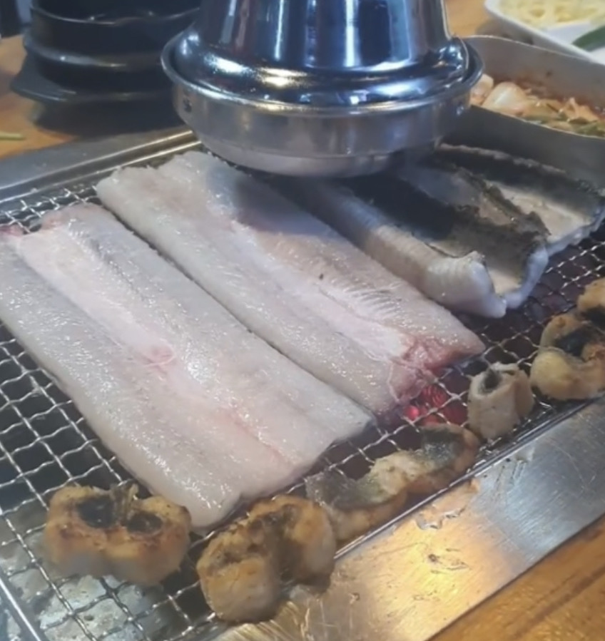 
반월역식당 반월장어가