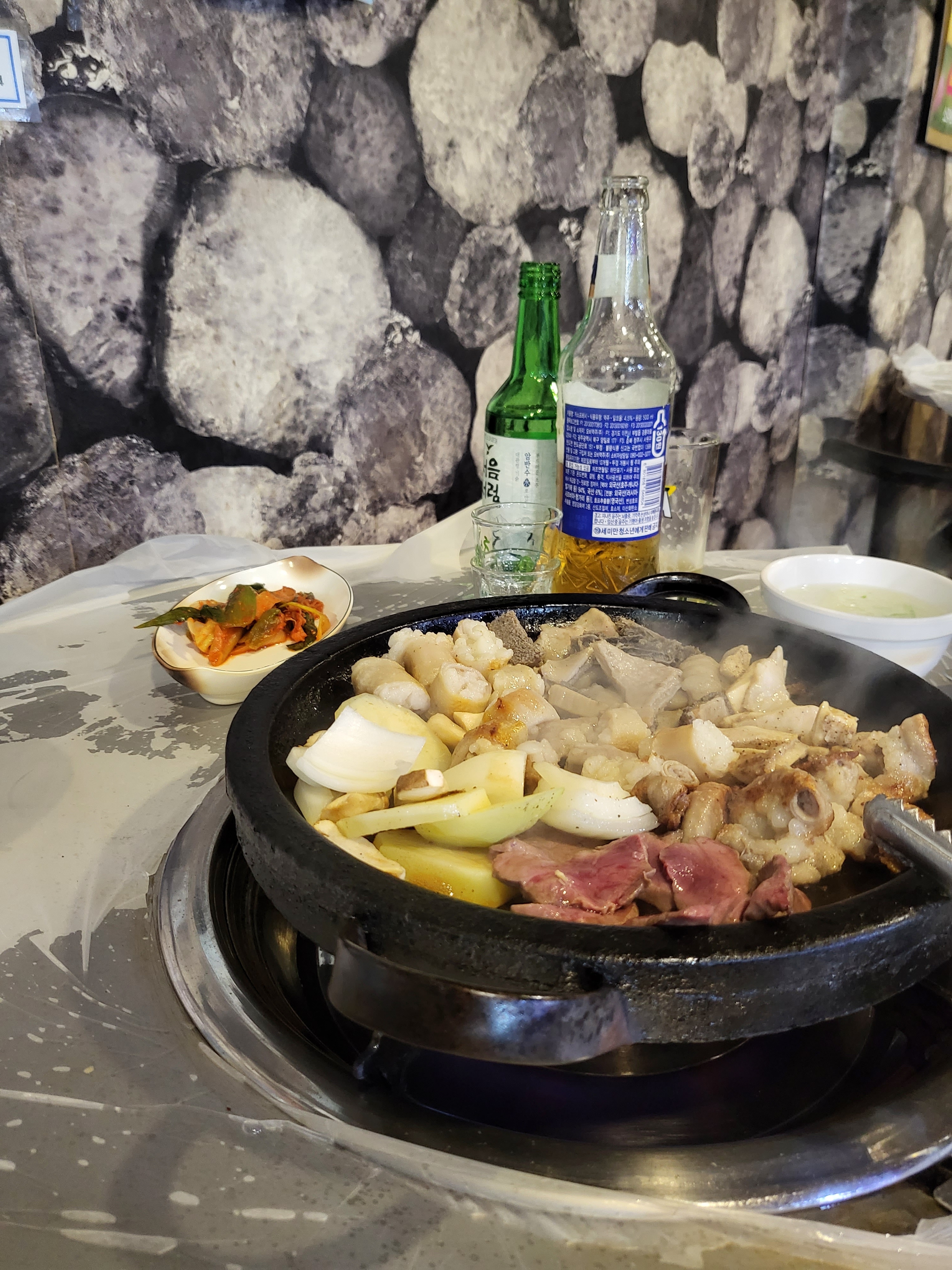 맛있어요!! 볶음밥도 짱  담엔 곱창전골에 열무국수 먹어봐야징ㅎㅎ - 천호동 맛집 천호소곱창