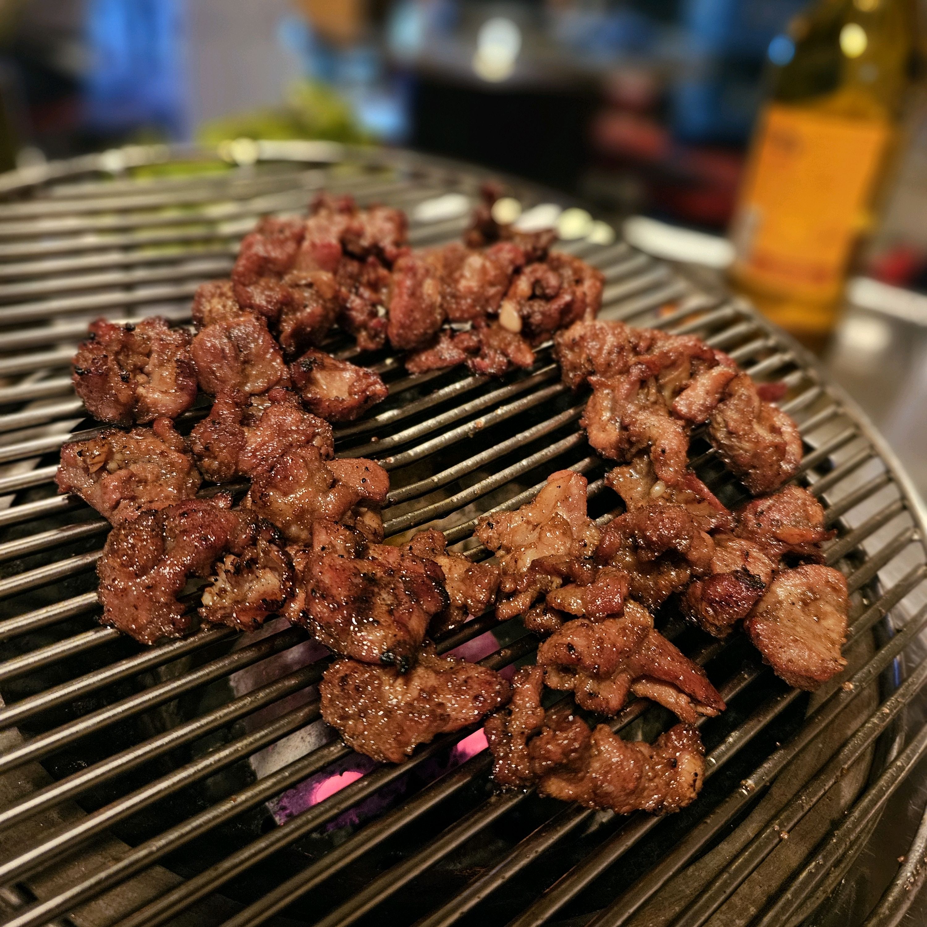  한국 서울 남부터미널역 주변 라면 전문점 진오돌뼈 교대점