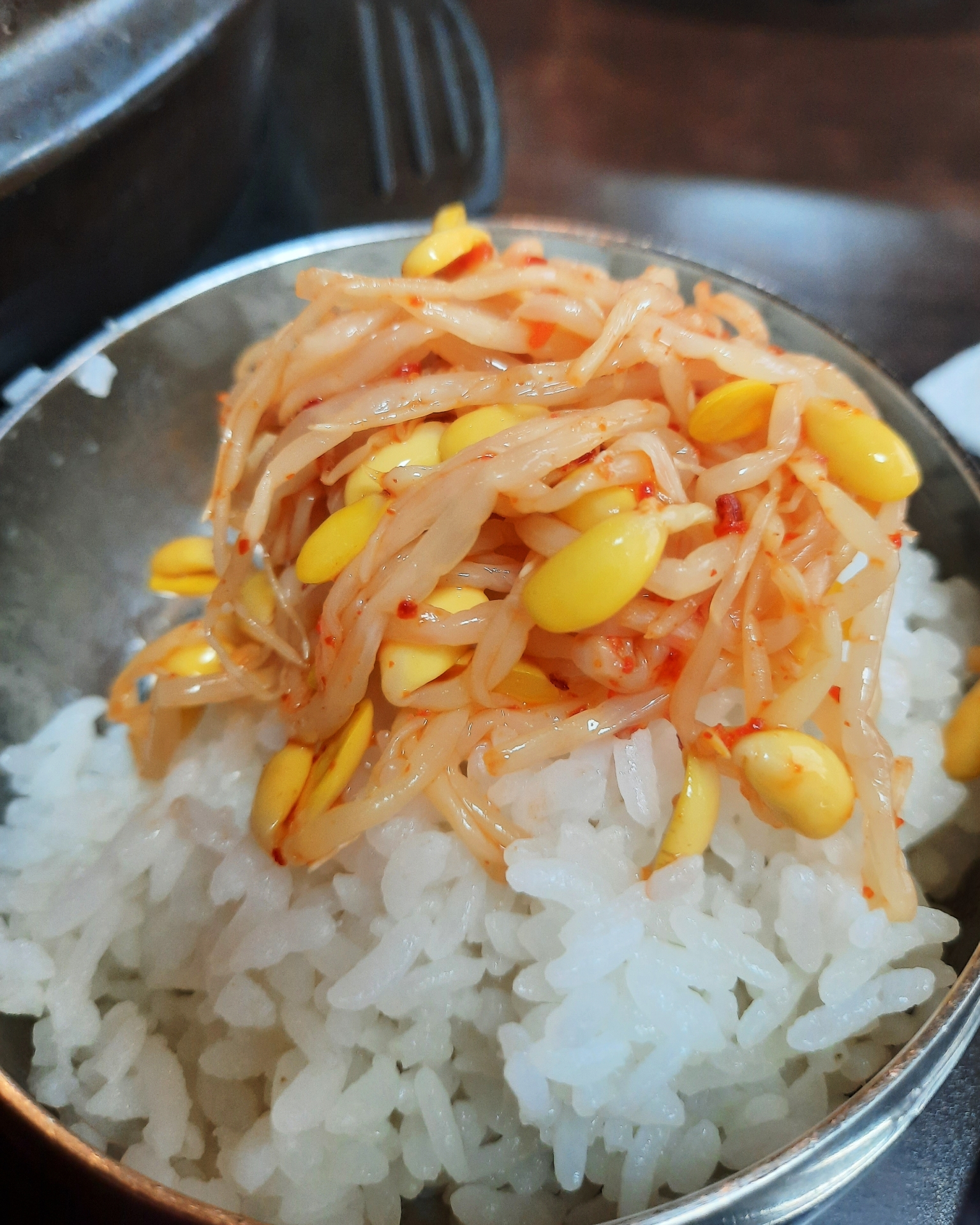 김치찌개 단일메뉴 1인식 9,000원 - 천호동 맛집 명품 기사식당 뚝다리 김치찌개
