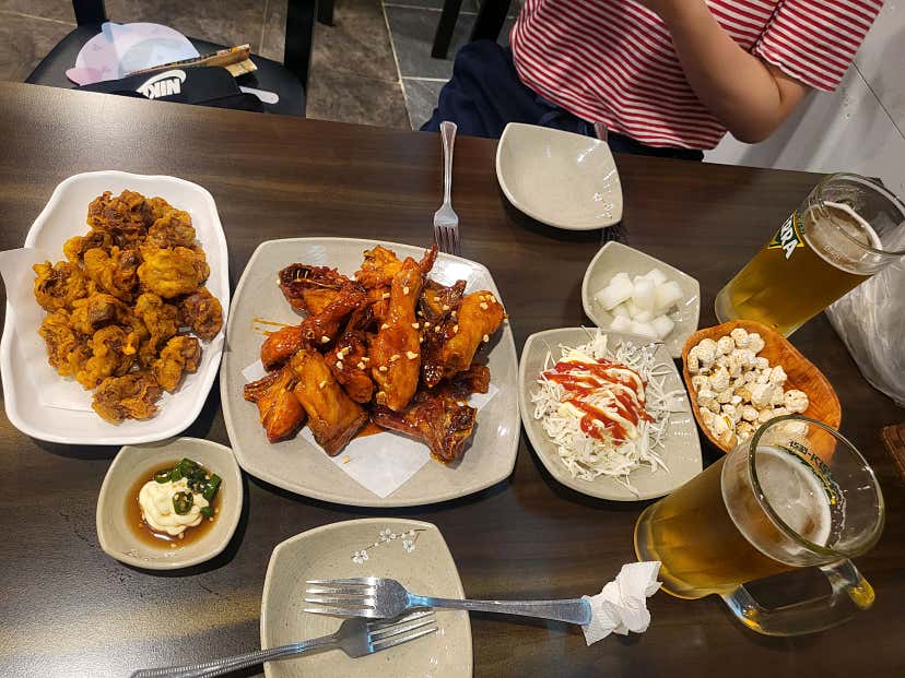 온세상돌아댕기는미니옹님의 강남통닭호프 리뷰