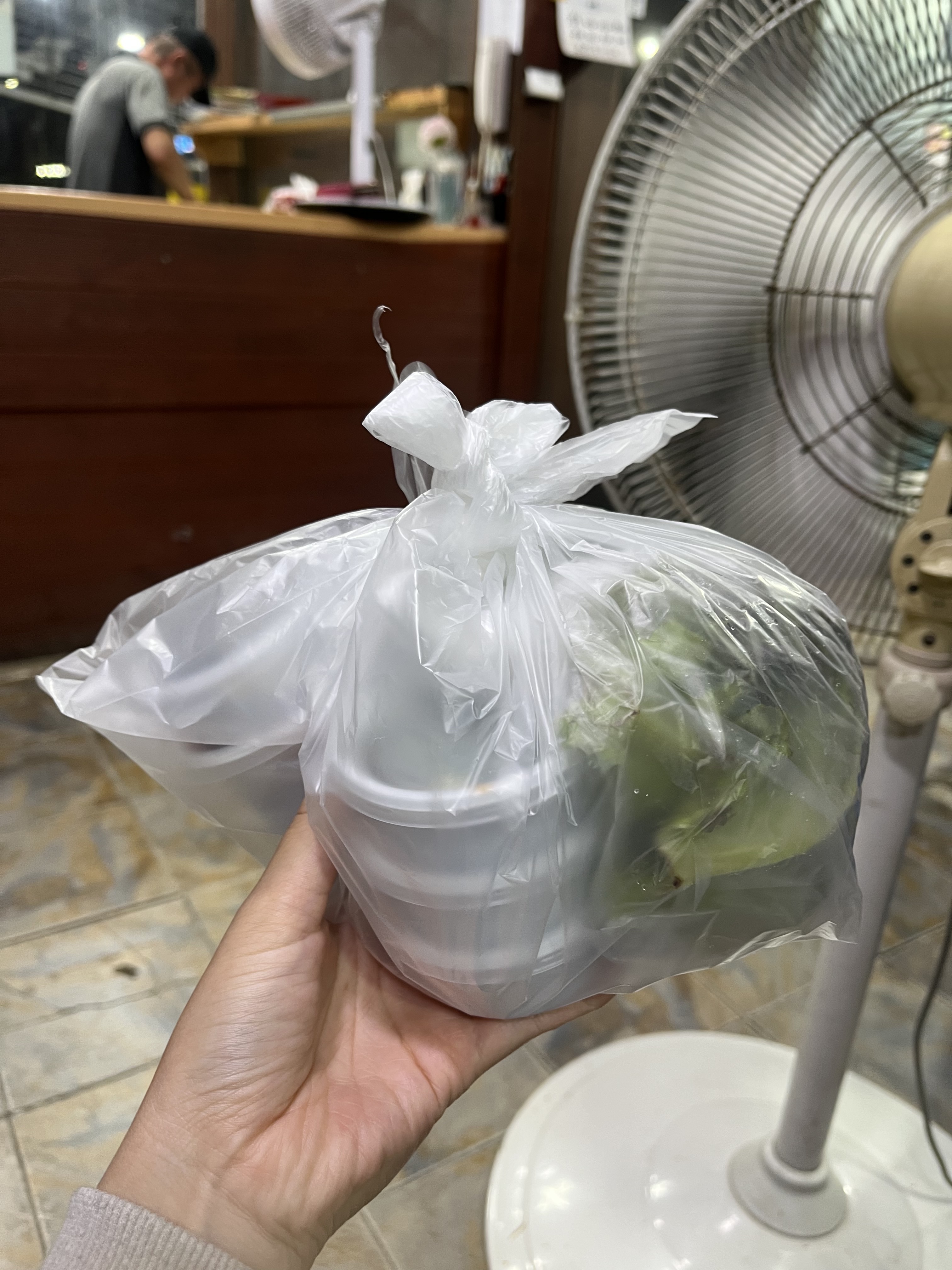 이 야채가 5천원입니다: - 삼척항 맛집 평남횟집