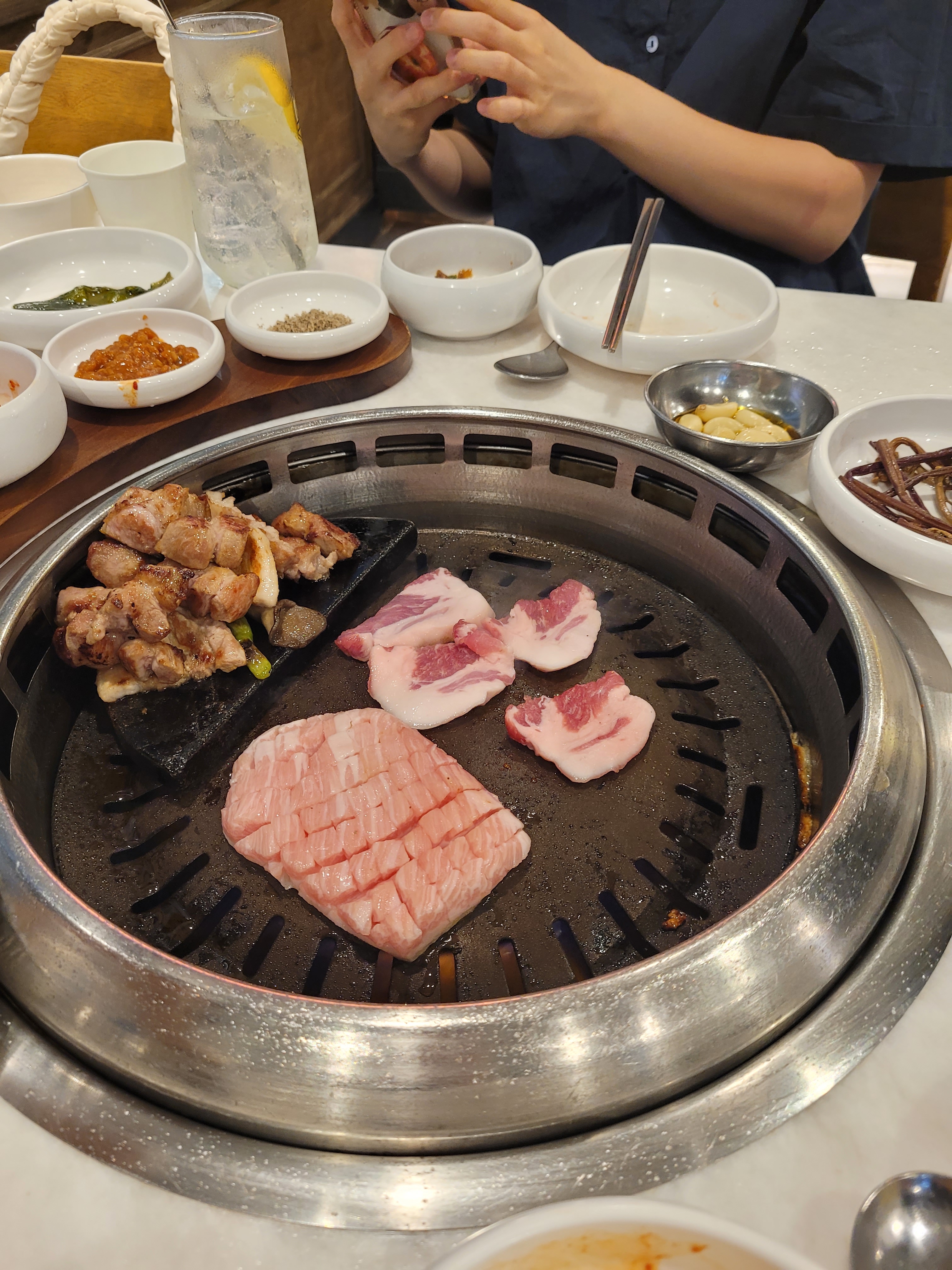 고기맛집이라고 리뷰가 많이 올라와서 왔는데 - 불당동 맛집 불당한우정육식당