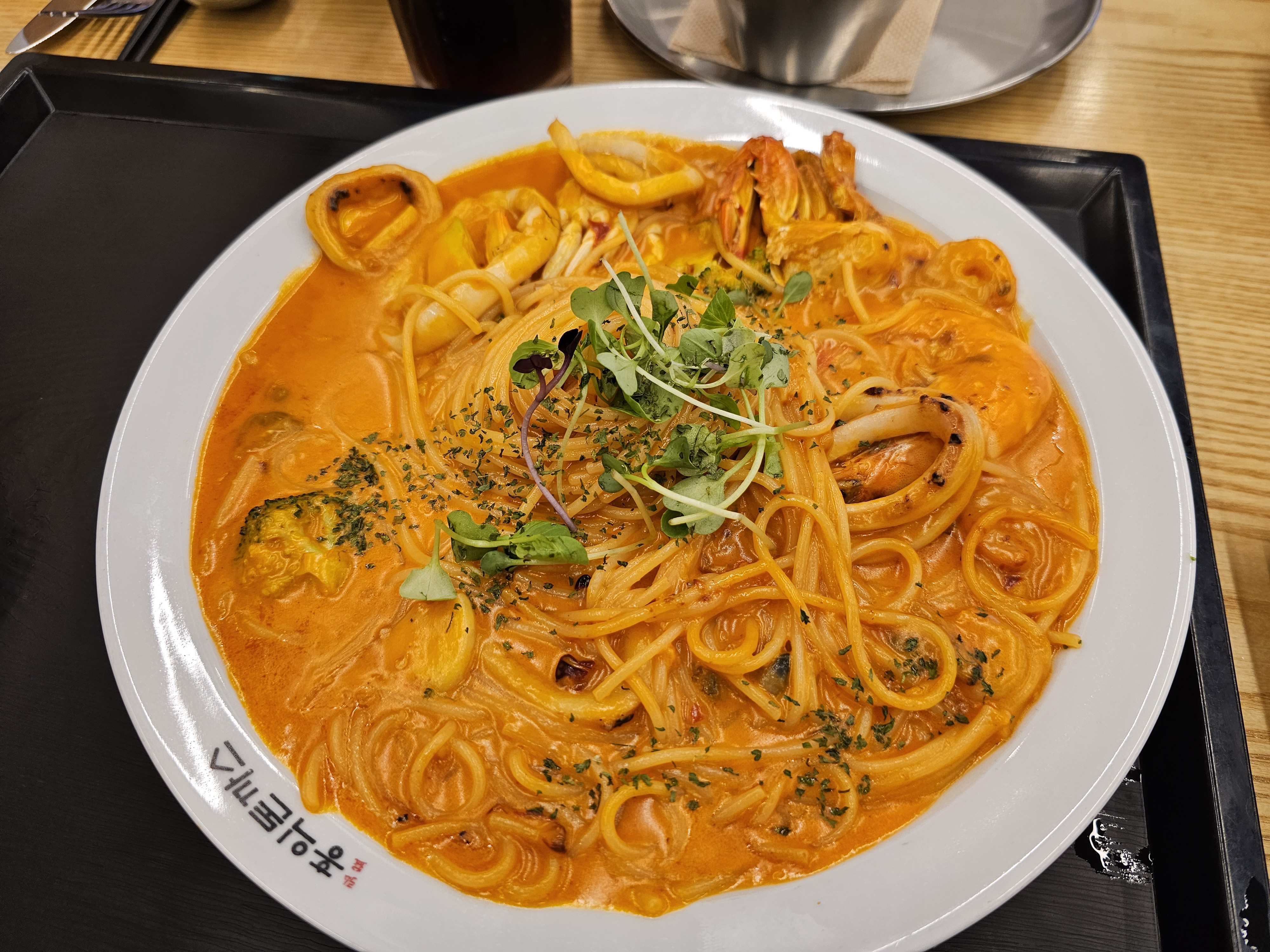 돈가스도 맛있는데 파스타도 엄청 맛있네요 - 내포 맛집 홍익돈까스 홍성내포점