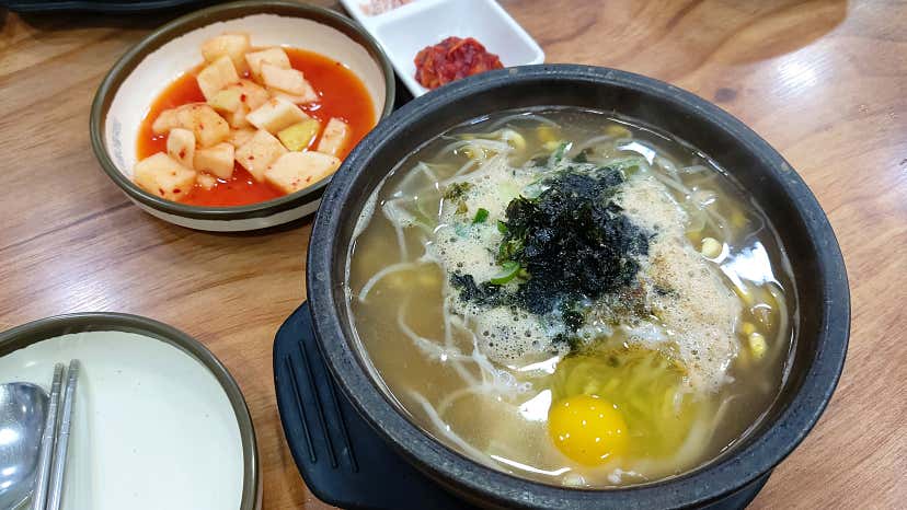 호루와랄라락님의 24시전주명가콩나물국밥 망포점 리뷰