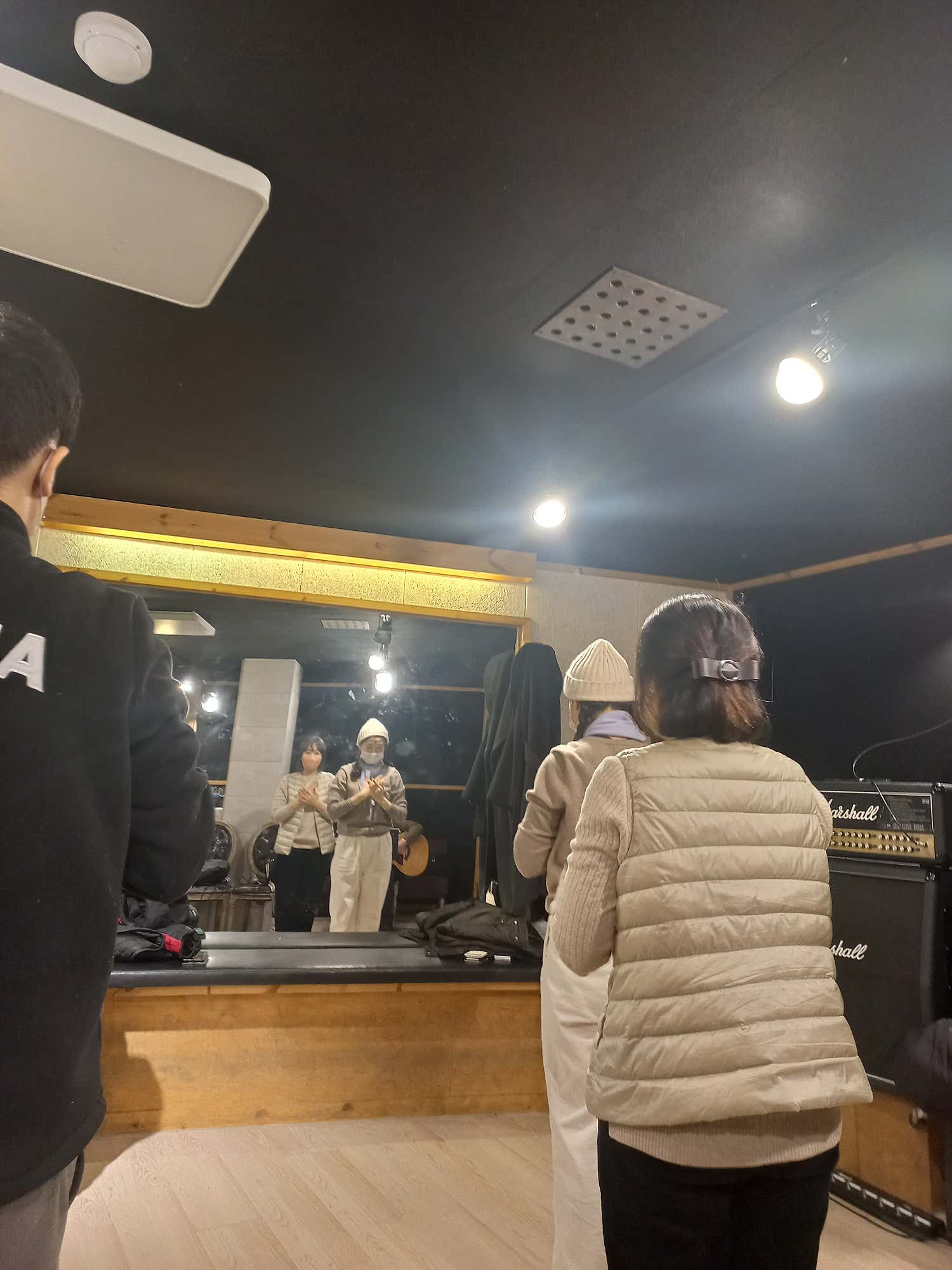 2번째 스튜디오 사진