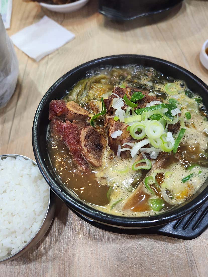 kimgane7500님의 큰맘할매순대국 권선사거리점 리뷰